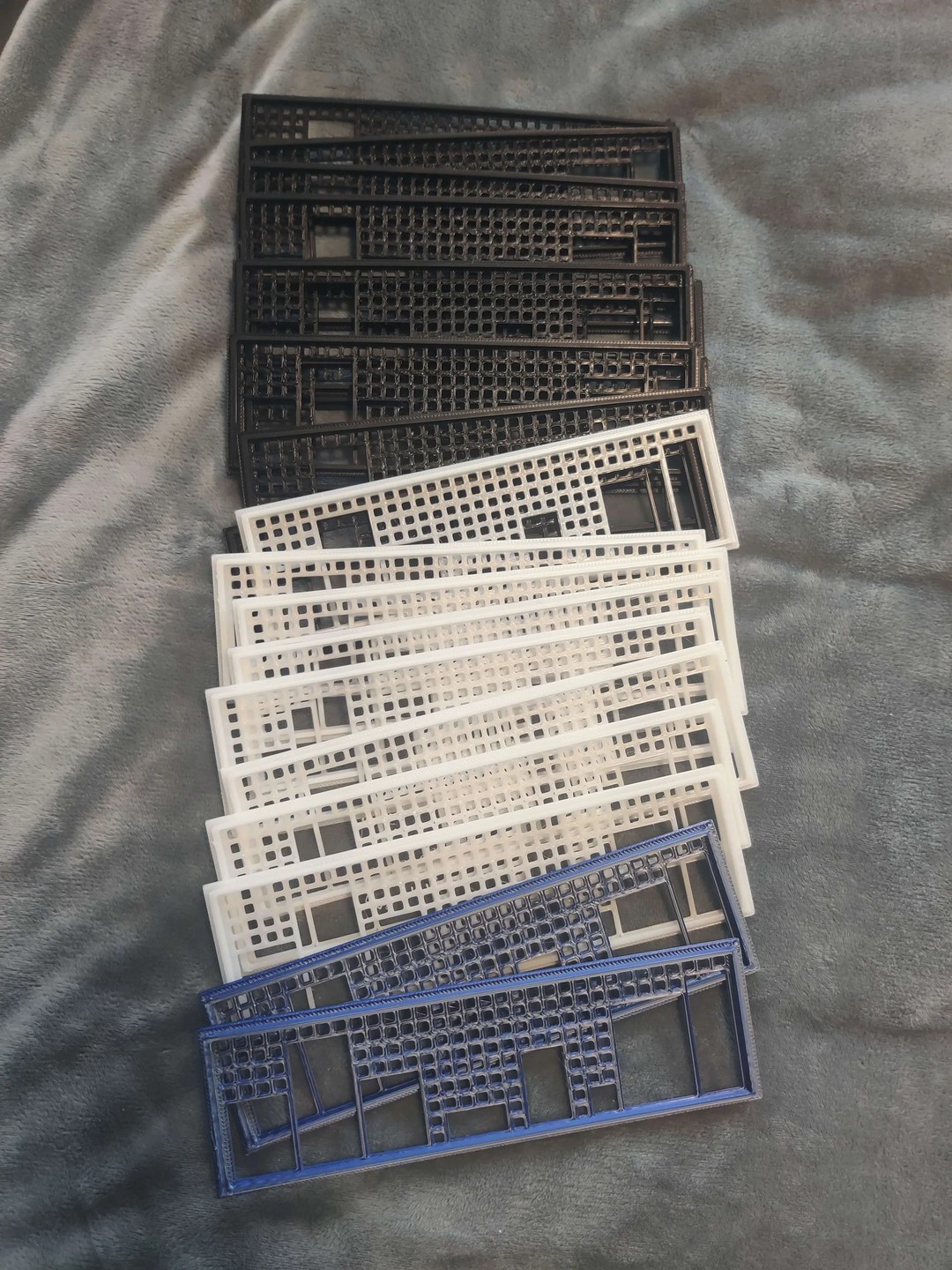 Gigabyte B550 UD AC I/O Shield Bulk Order for **Peaceable-Jawa#6528 ...