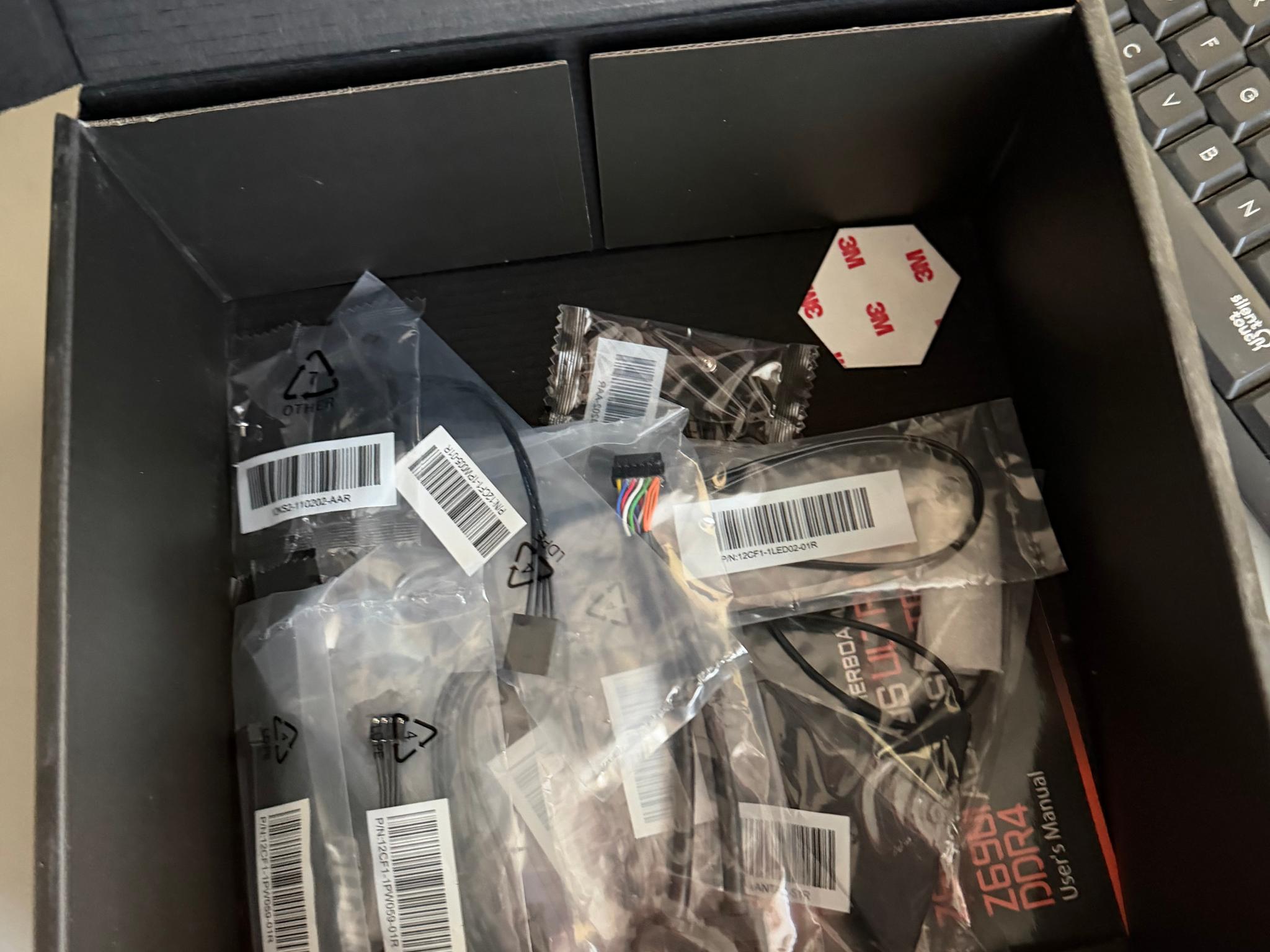 Gigabyte Aorus Z690I Aorus Ultra Lite DDR4