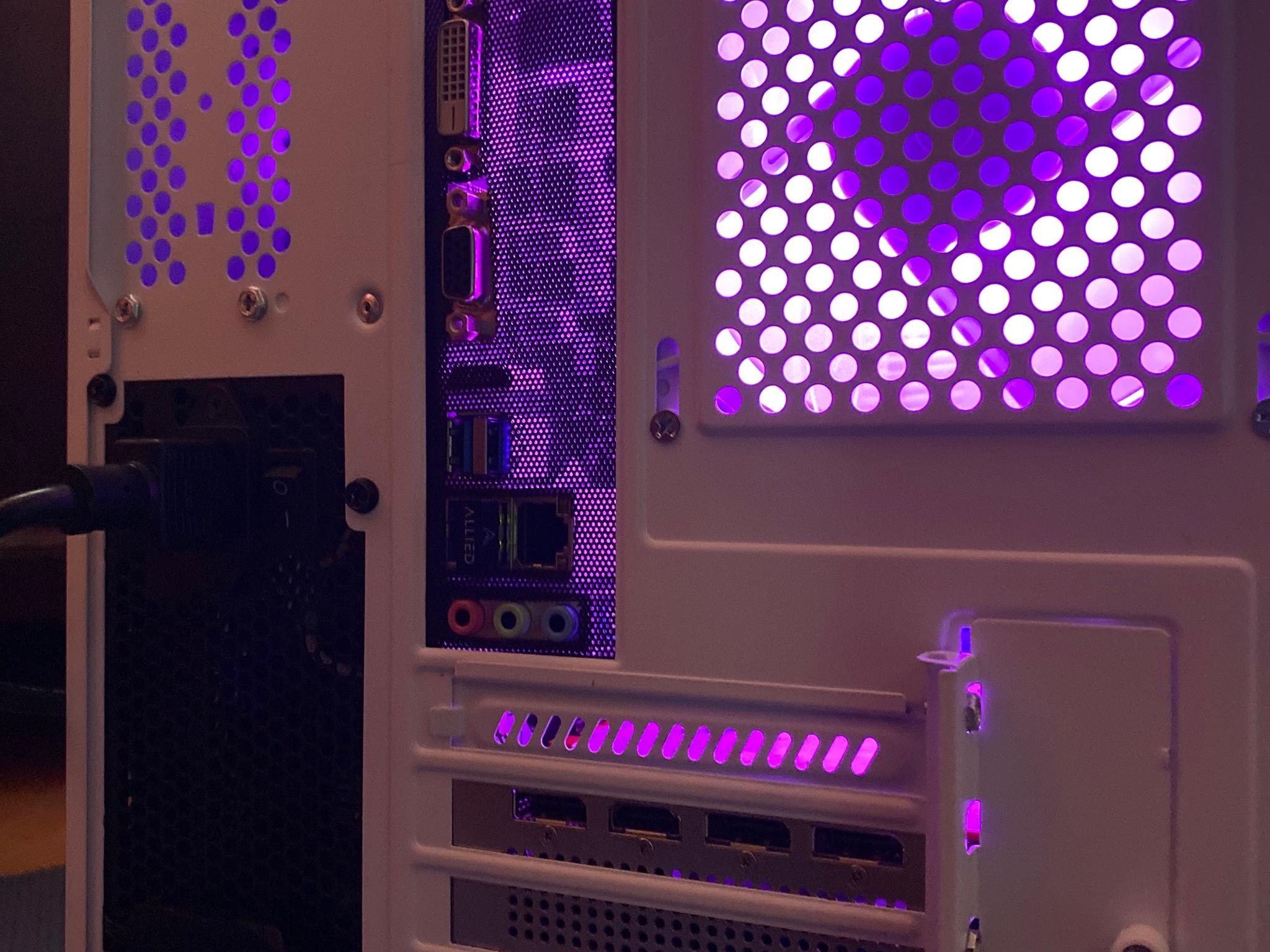 (Liquid-cooled) RX 5700XT| Ryzen 7| 16GB GLOWAY DDR4 RAM| 1TB NVMe SSD| Windows 11 PRO w/ Deku💫
