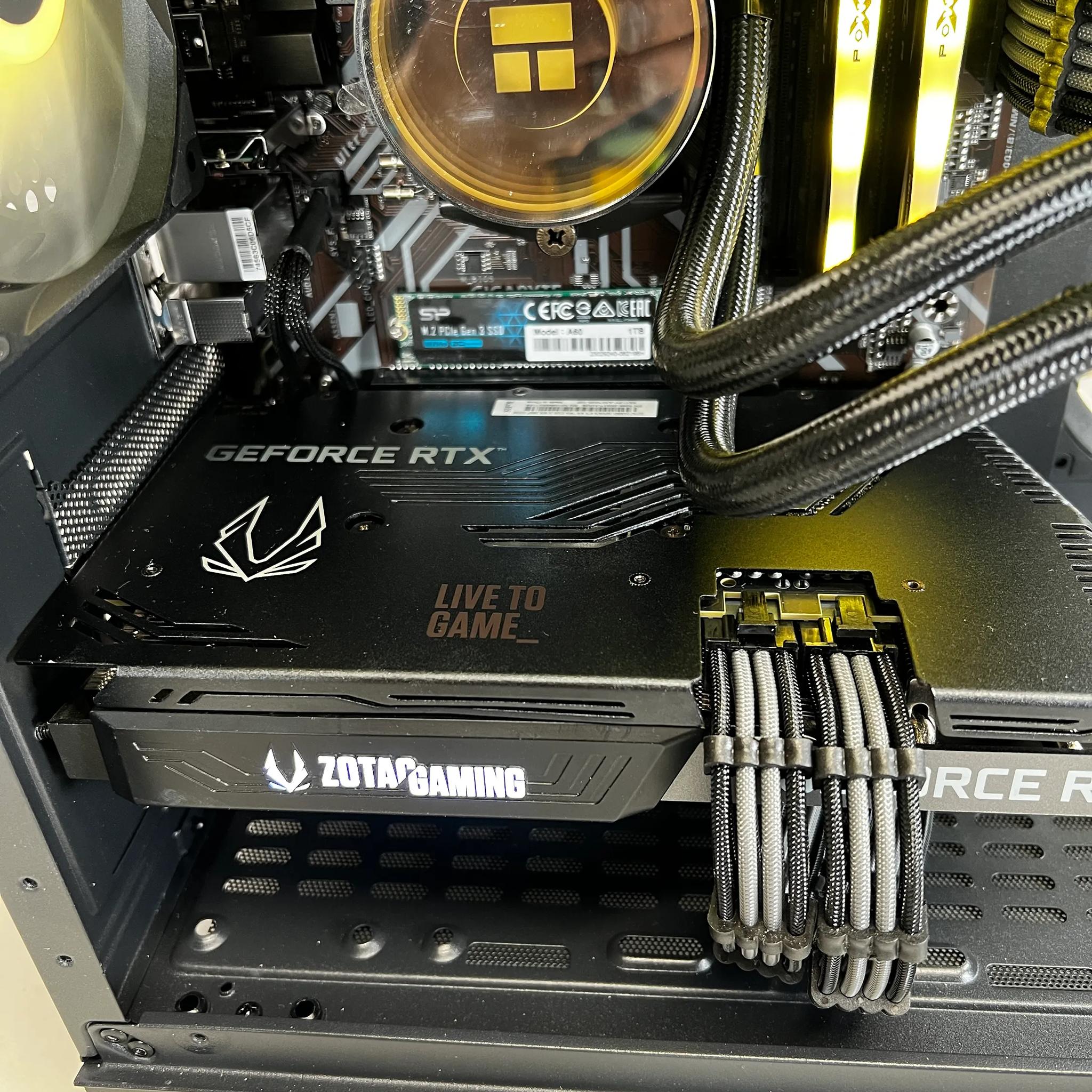 Ryzen 5 5600X RTX 3070 16GB 1TB M.2 Gaming PC