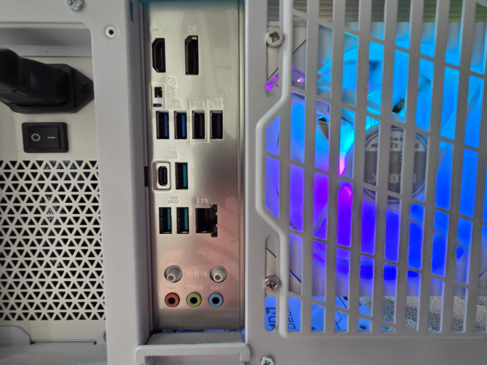 Alemoly #0004 — High-Performance 1440p / 4k White Gaming Pc