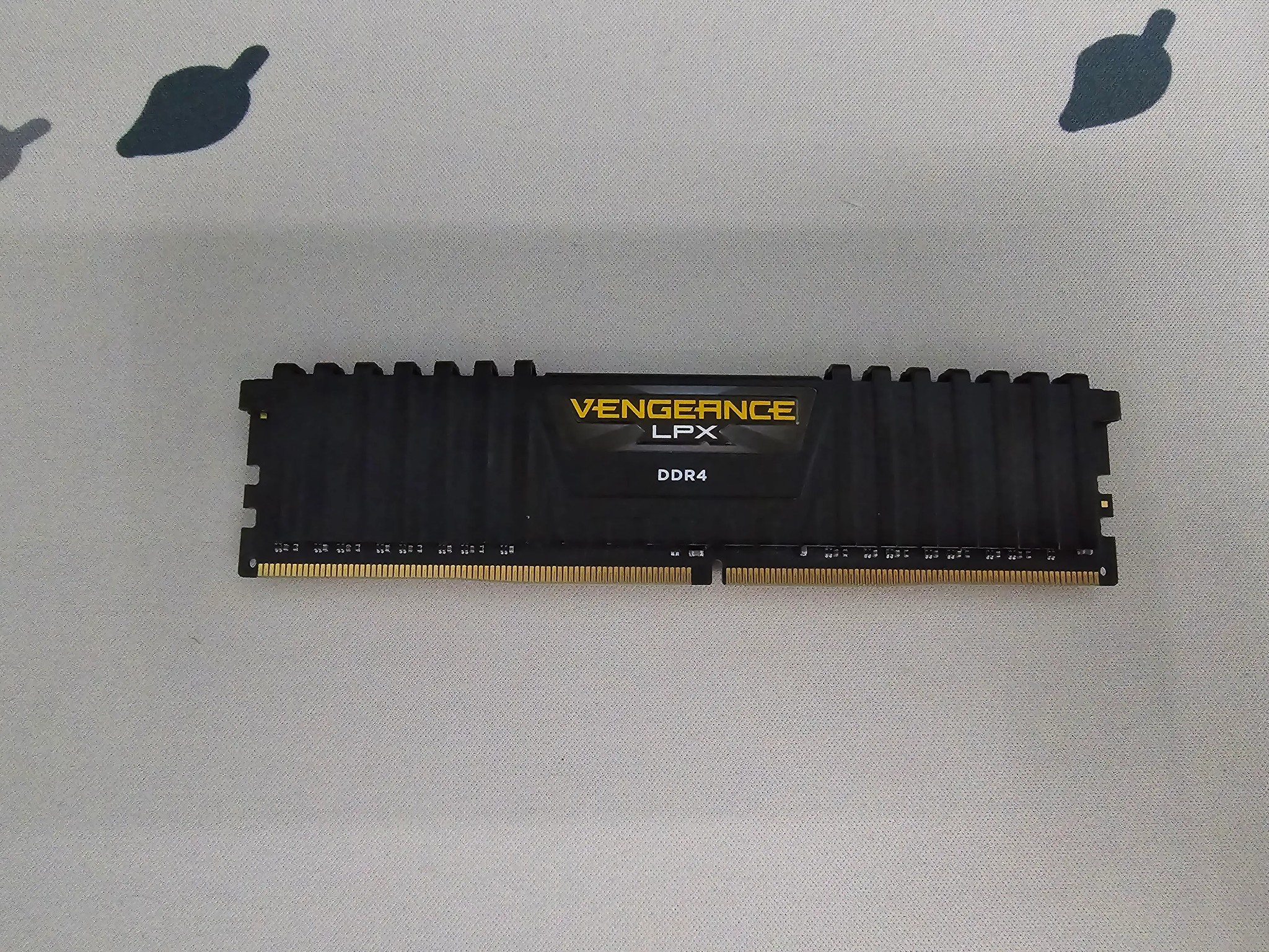 VENGEANCE® LPX 8GB (1 x 8GB) DDR4 DRAM 2666MHz C16 Memory Kit - Black
