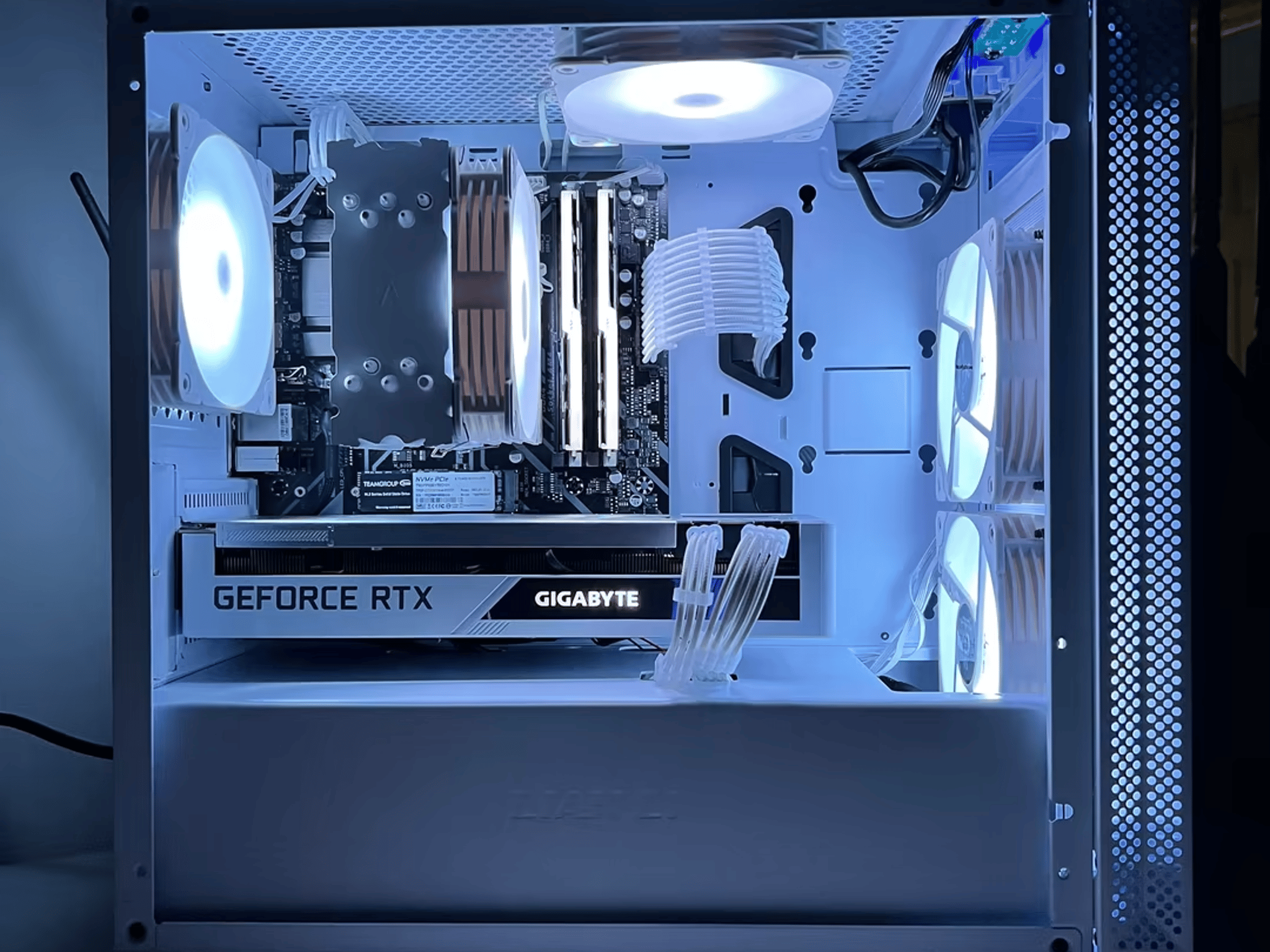Ryzen 5 5600X RTX 3070 Gaming PC