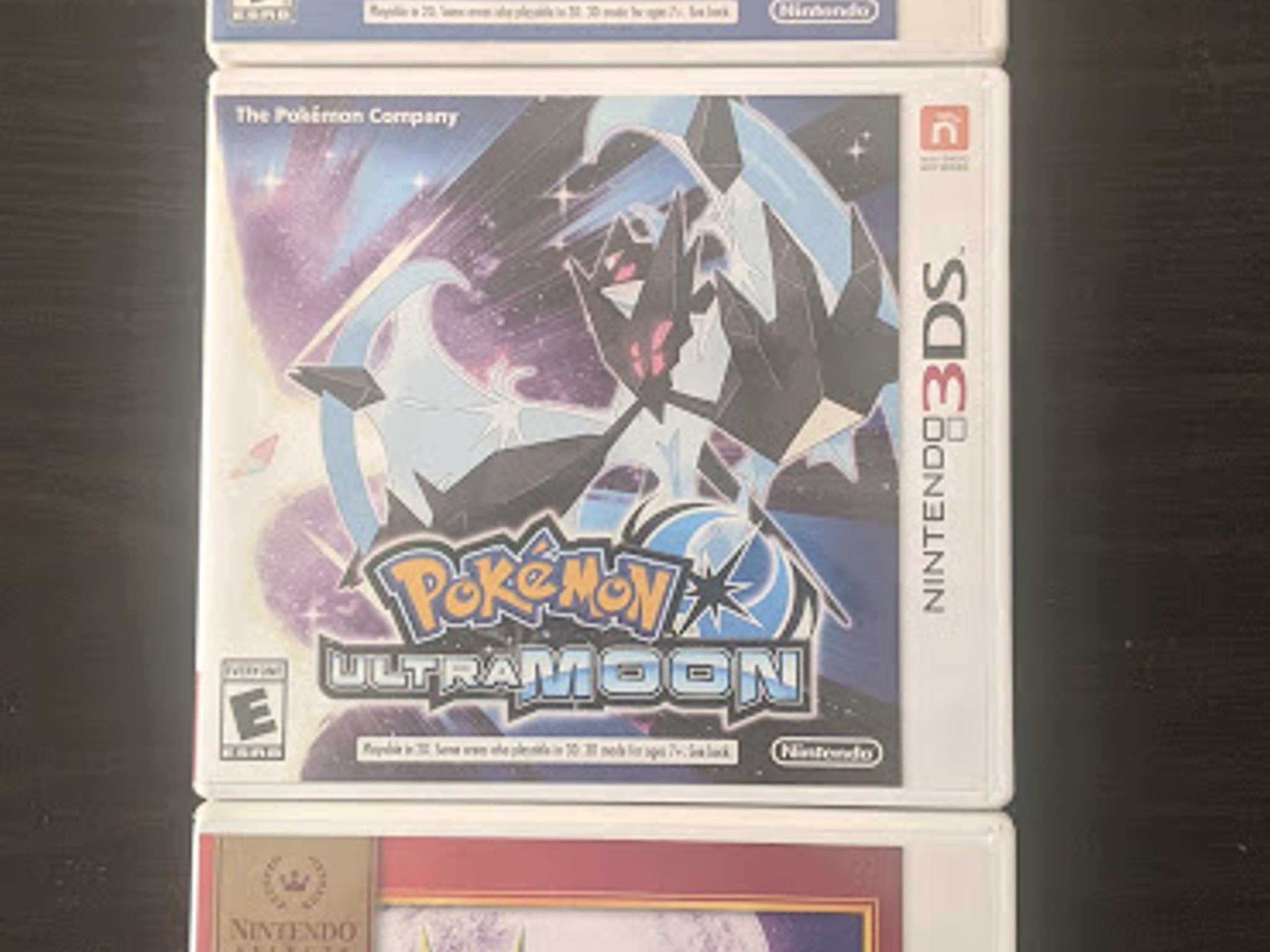 Nintendo 3DS XL, The year of Luigi 30th anniversary, 5 games + Essentials Pack 