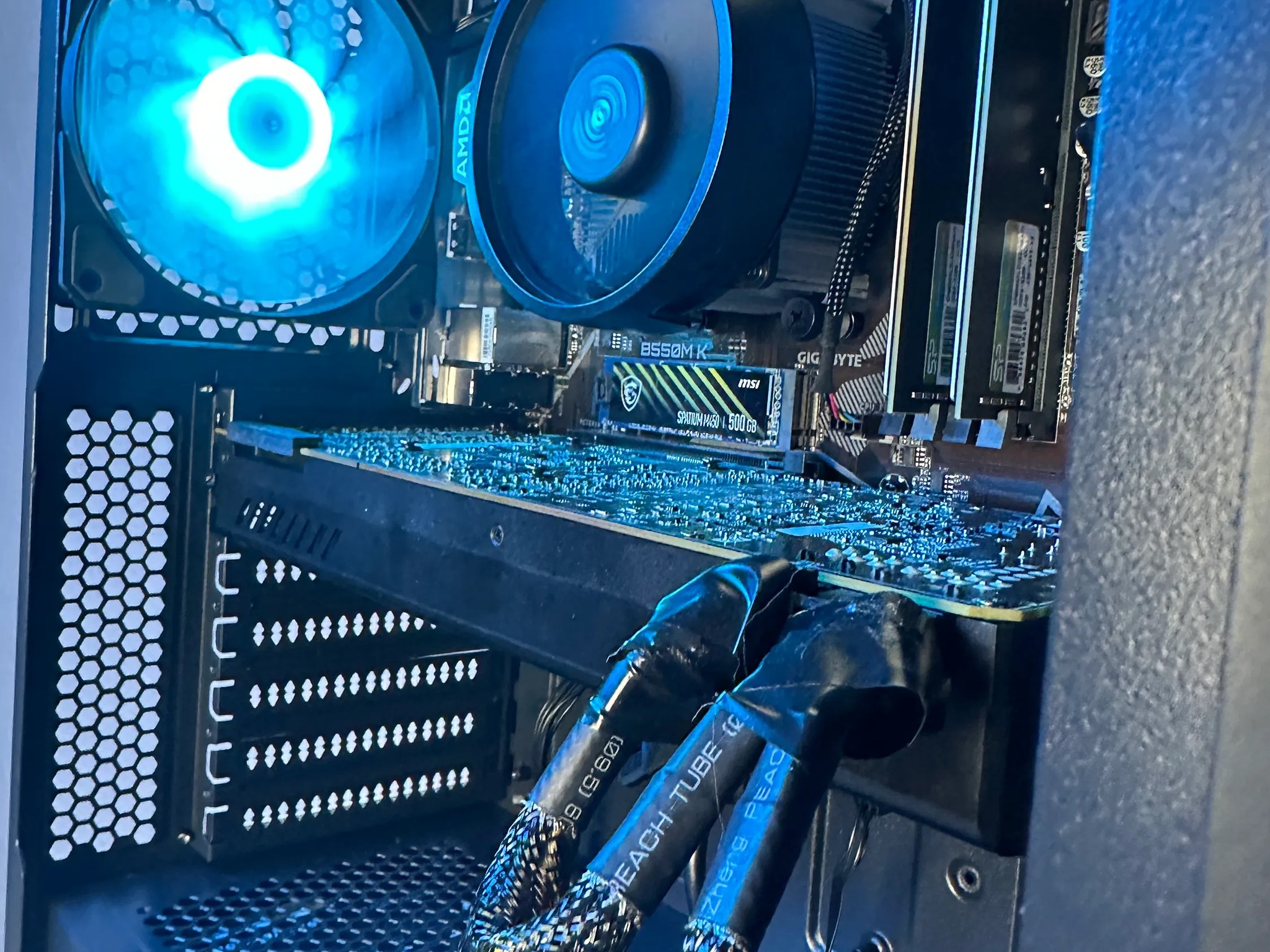 GTX 1080ti 11gb + Ryzen 3600 Custom Gaming PC - EASY TO UPGRADE PC!