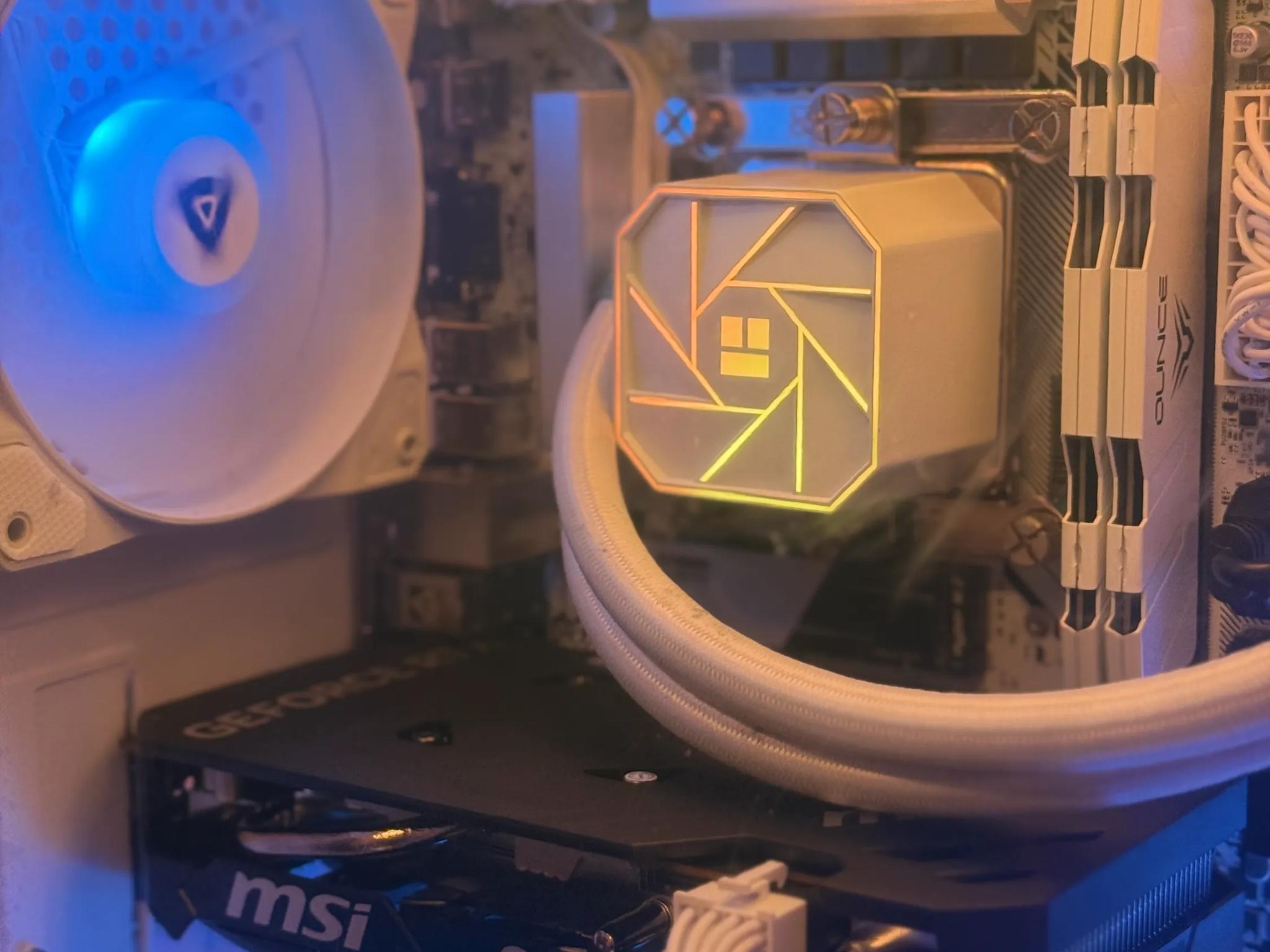 SNOW STORM 2.0 | All-White RGB Gaming PC | RTX 4060 | Intel i7-12700KF | 32GB DDR5