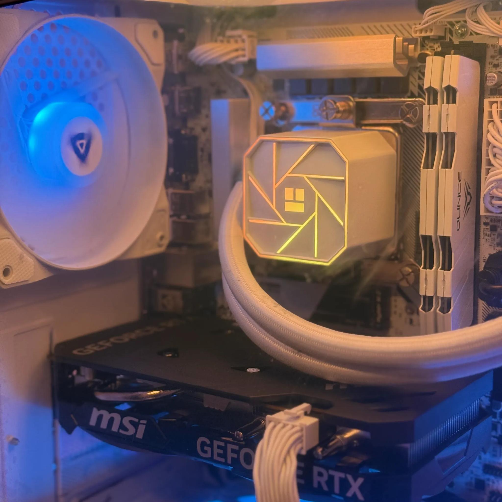 SNOW STORM 2.0 | All-White RGB Gaming PC | RTX 4060 | Intel i7-12700KF | 32GB DDR5