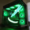 The Sentinel! 🛡️– Core Ultra 7 265KF • RTX 5070 Ti • 32GB DDR5 • 2TB NVMe • Temp Display