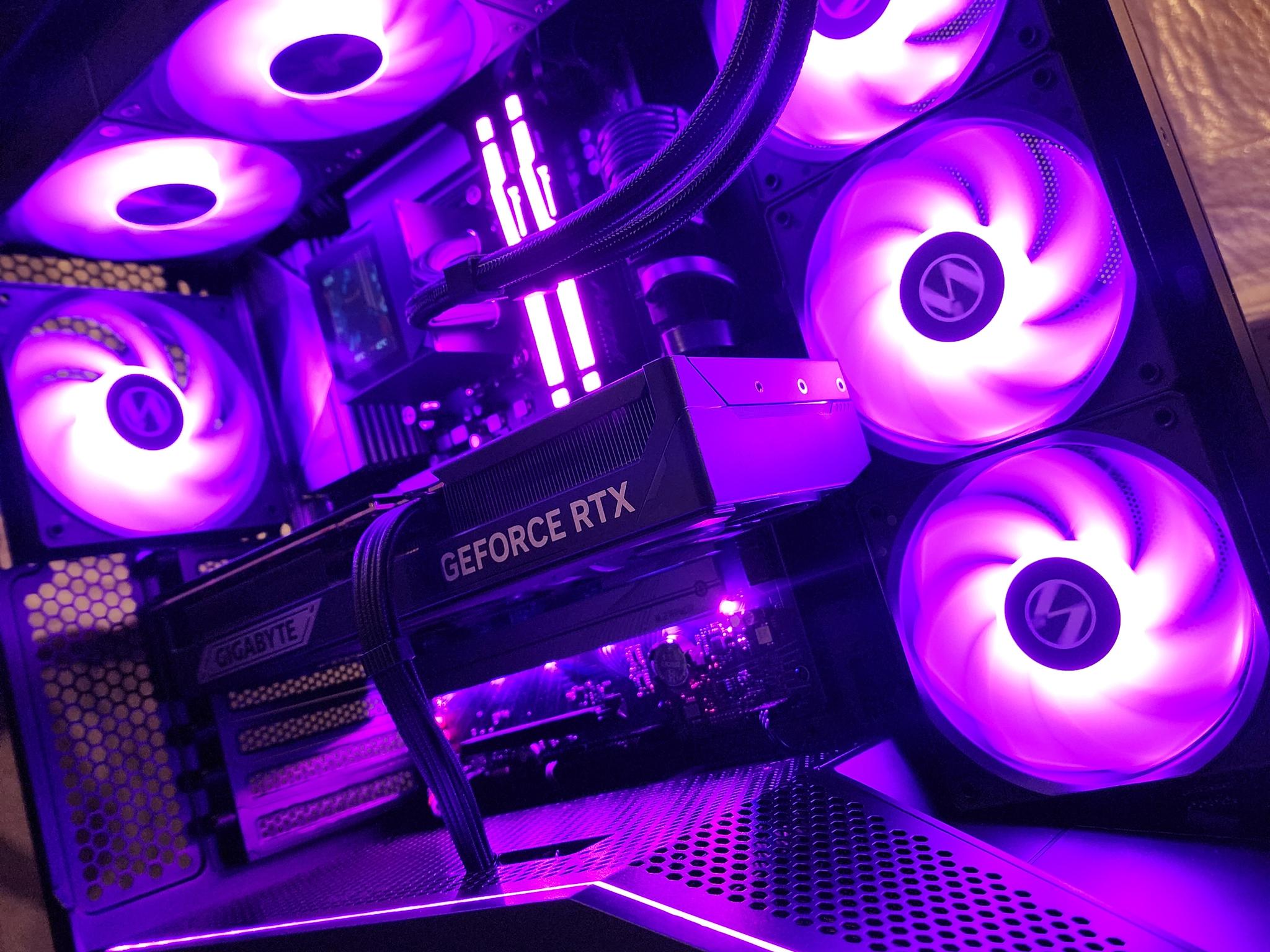 RTX 5070 Ti / Intel Core Ultra 9 285 / 32GB DDR5 RAM / 2TB NVMe SSD