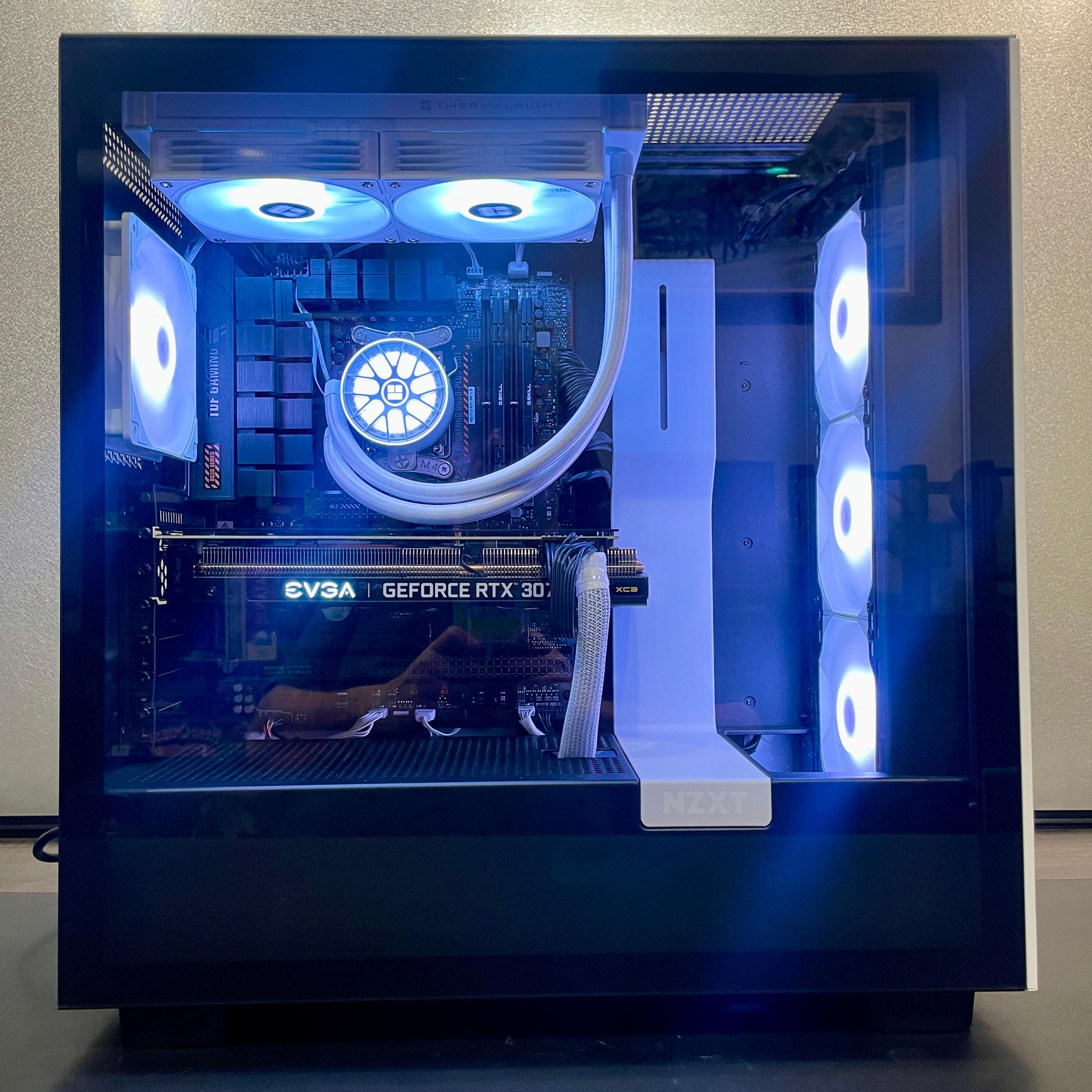 Water-Cooled Gaming PC / AMD Ryzen 5 7600X / RTX 3070ti / 32GB DDR-5 / 1TB / Windows 11 Pro