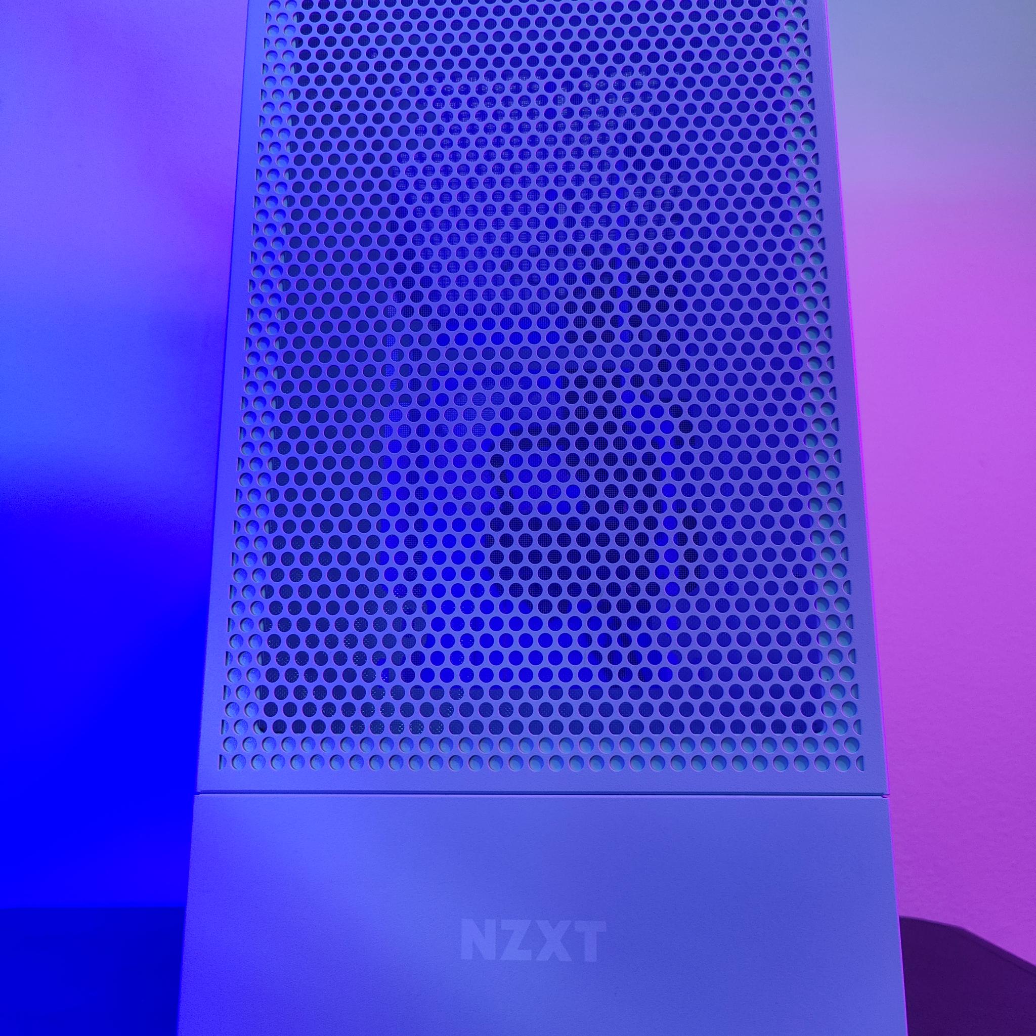 Custom NZXT Ryzen 7 GTX Nvidia 1660 Super Pre-built