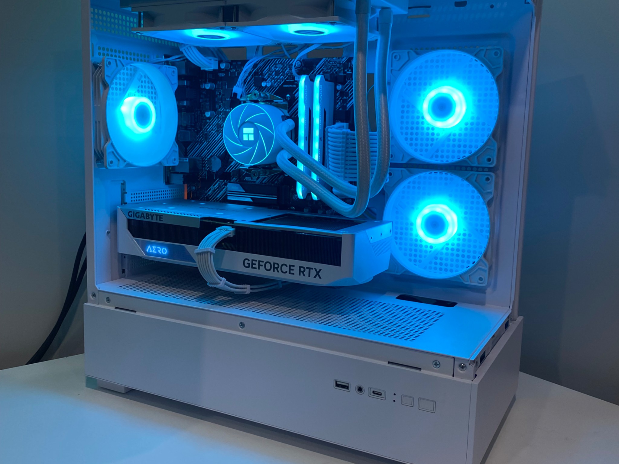 RTX 4070 Super | Ryzen 9 5900x | 32GB RAM | Gaming PC