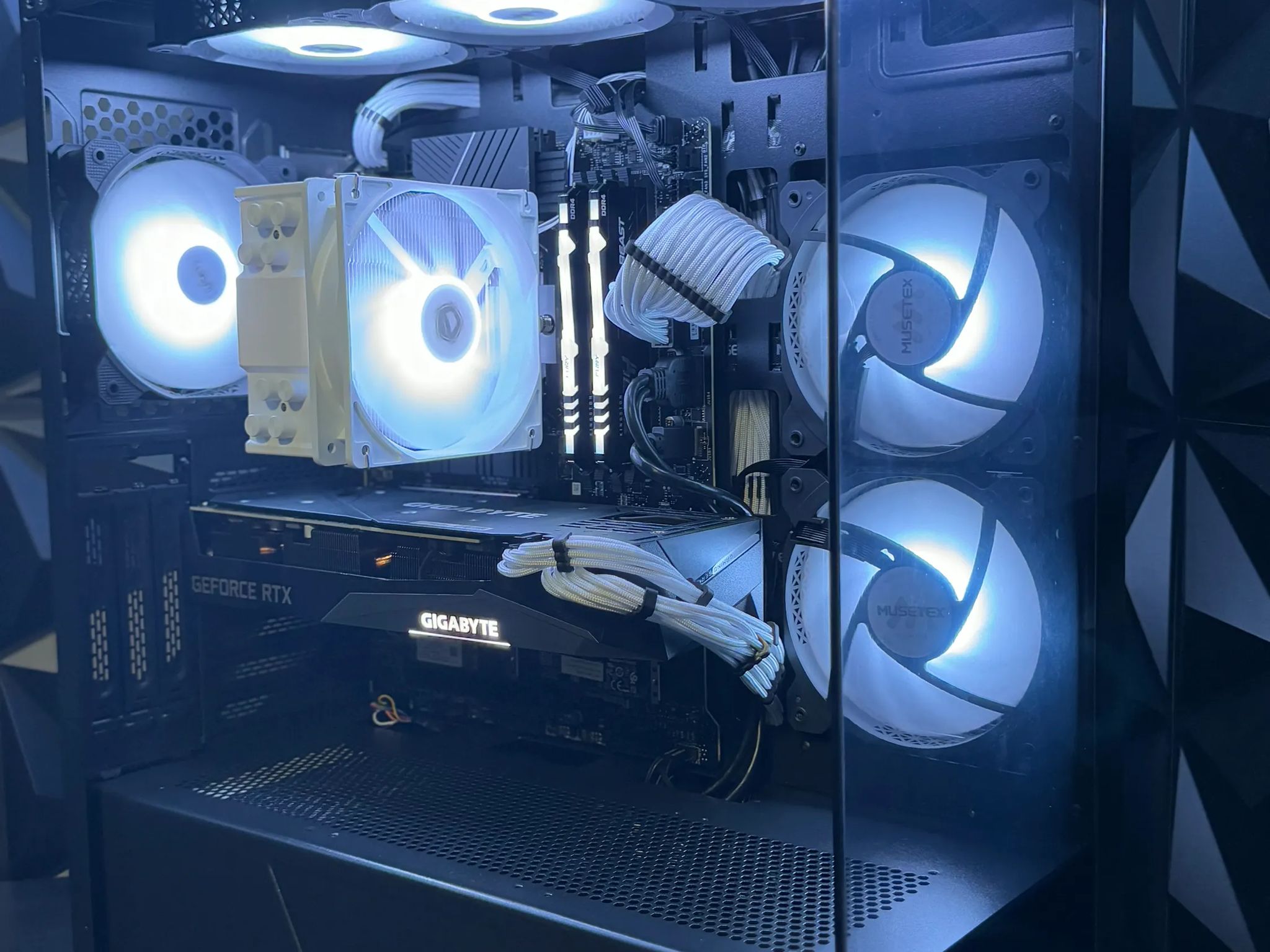 ☯︎☾𖤓The Yin Yang Build ☯︎☾𖤓| I5 12th Gen| RTX 3070| 16 GB DDR4 RGB| 1.75 TB M.2 Tusker Build 1270