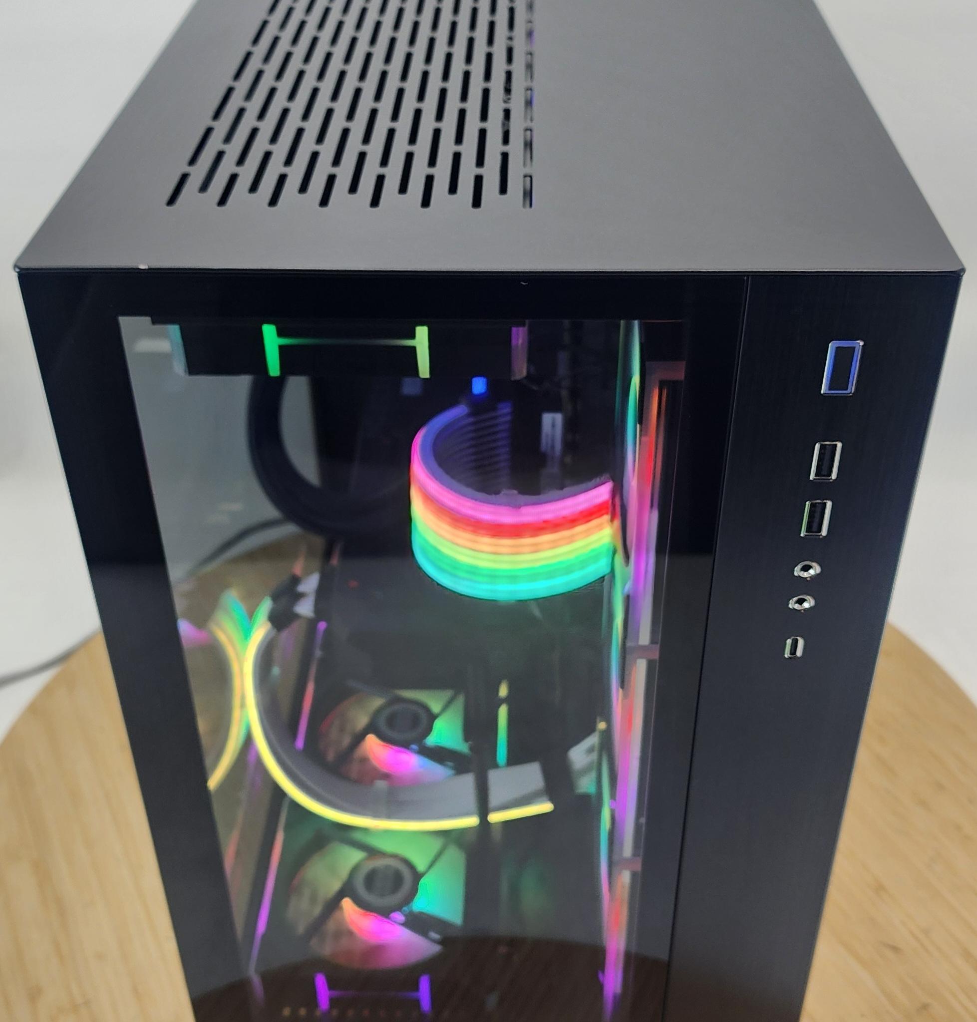 Gaming PC Ryzen 7 7800X3D 32GB RAM 2TB SSD RX 7900 XT 20GB Windows 11 Computer