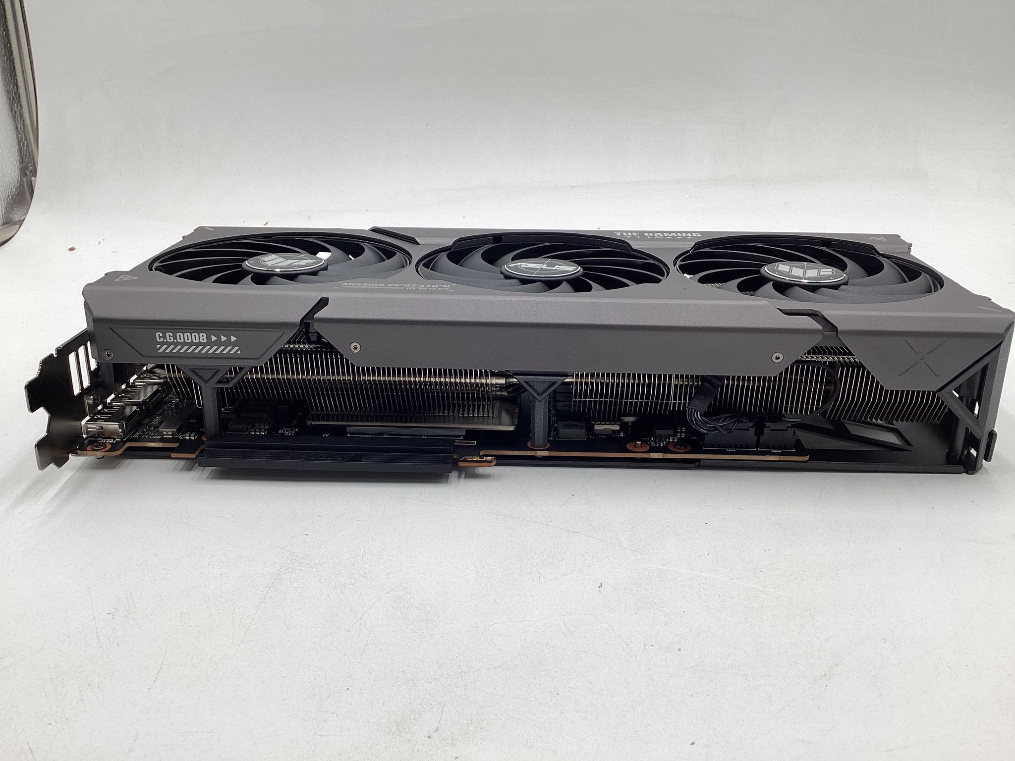 ASUS TUF Gaming Radeon™ RX 7800 XT OC Edition 16GB GDDR6 (PCIe 4.0, 12GB GDDR6, HDMI 2.1