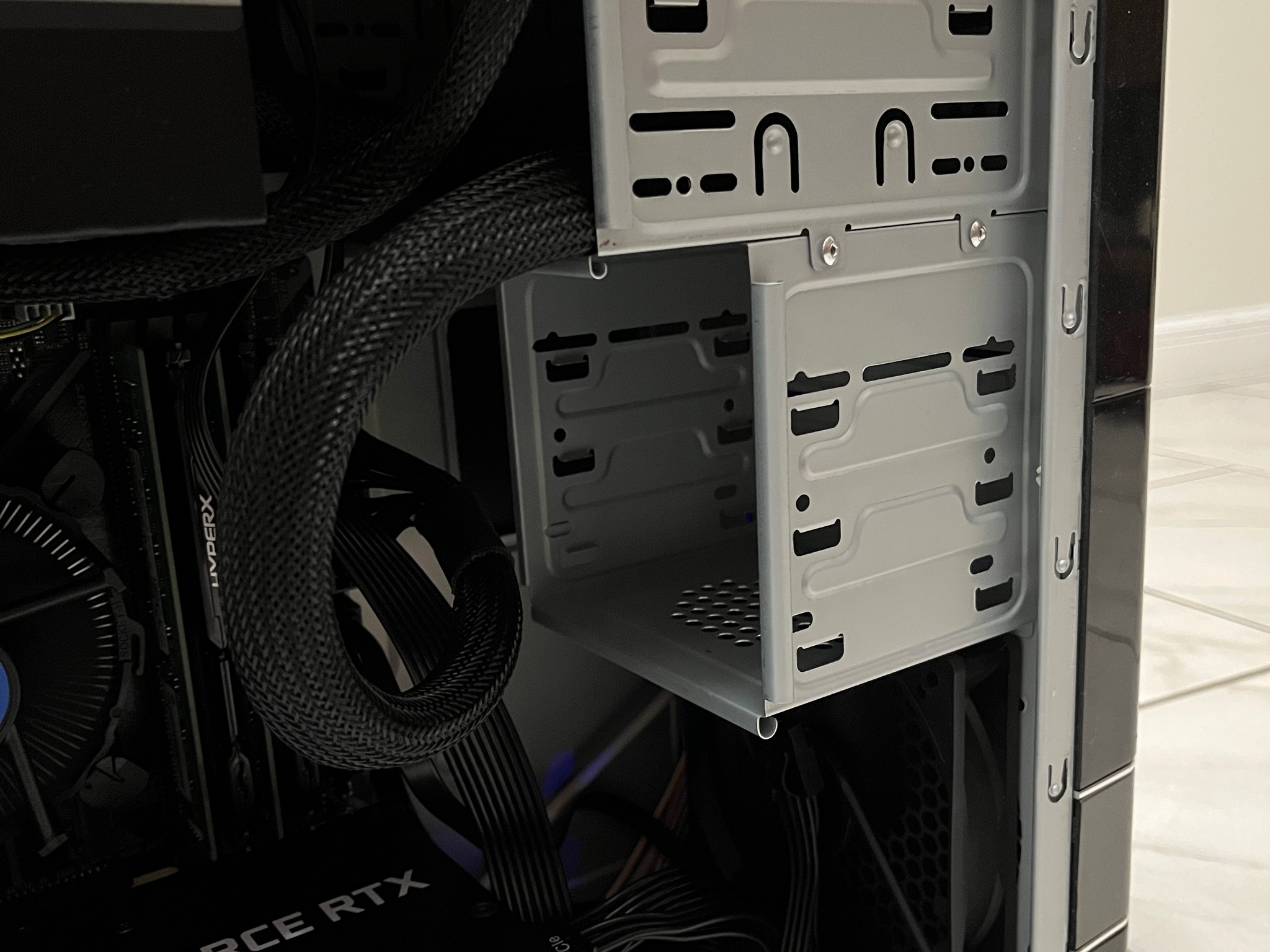 NVIDIA RTX 3060 Ti, Intel Core i5-8600, 16GB RAM, 500GB SSD - Sleeper Gaming PC w/ Wi-Fi & BT