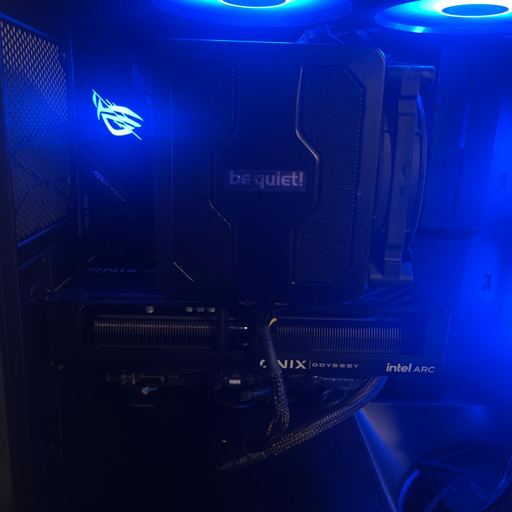 Strix B550,5700x3d,ARC b580