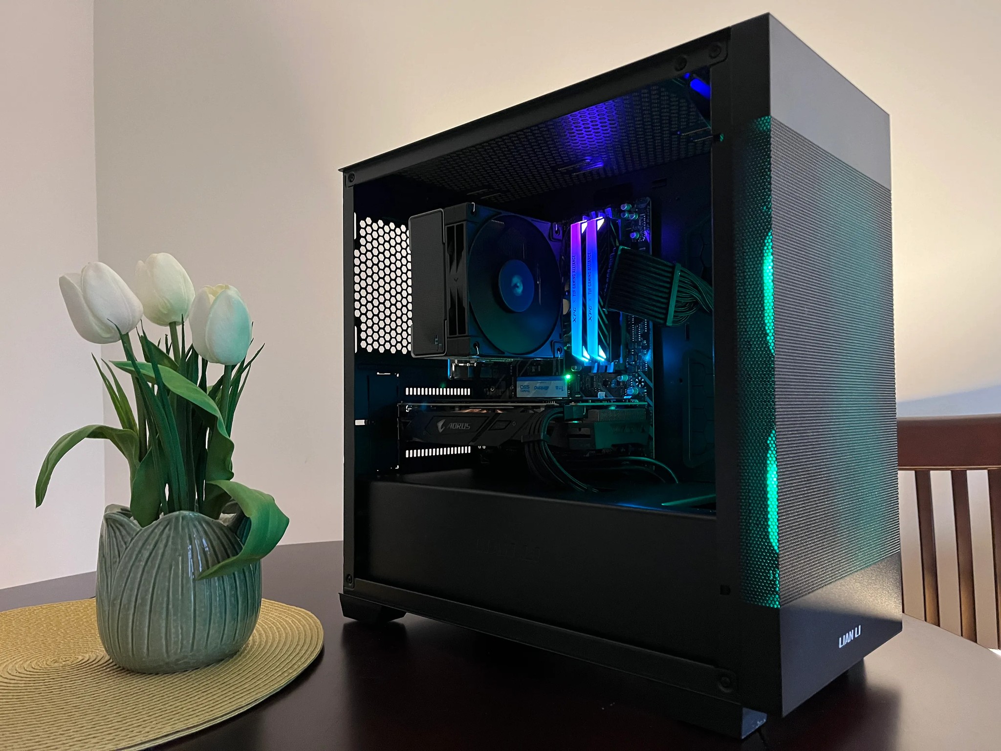 BUDGET 1080P GAMING BEAST! || Ryzen 5 2600 || RX 580 || 16GB RAM || 1 TB NVMe SSD