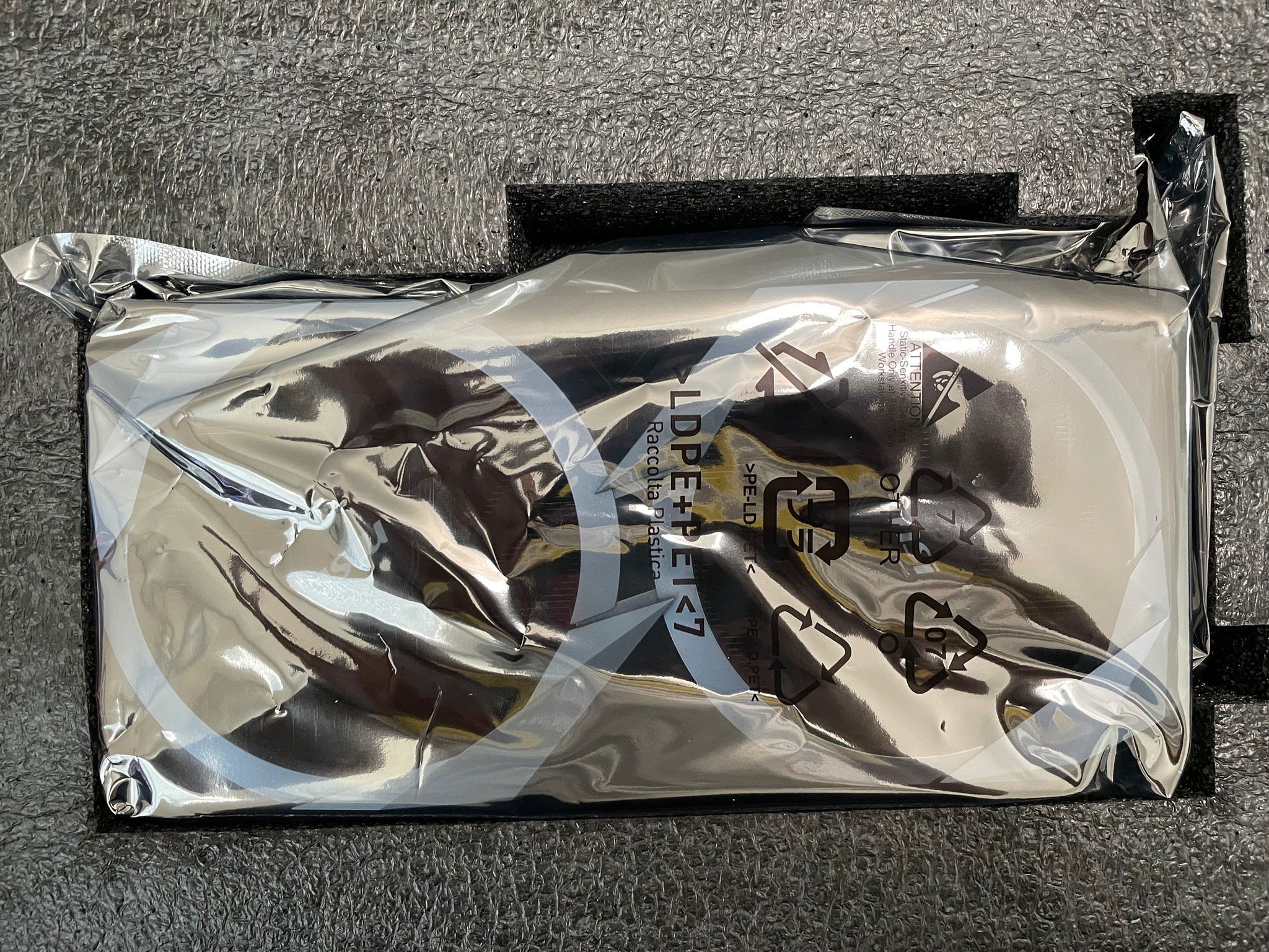 Like New/ Warranty - MSI Mech AMD Radeon RX 6750 XT 2X OC