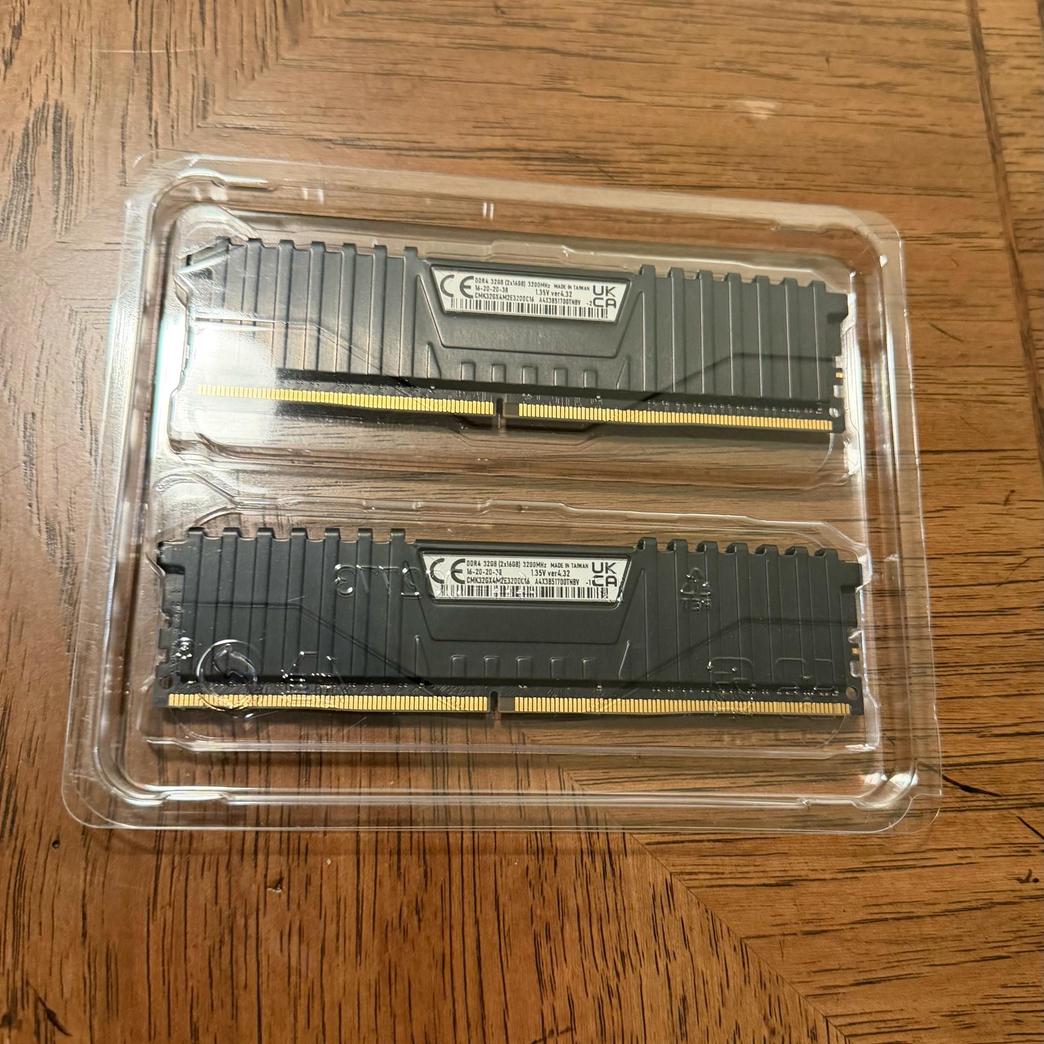 Corsair Vengeance LPX 32GB (2x16GB) RAM DDR4 3200MHz