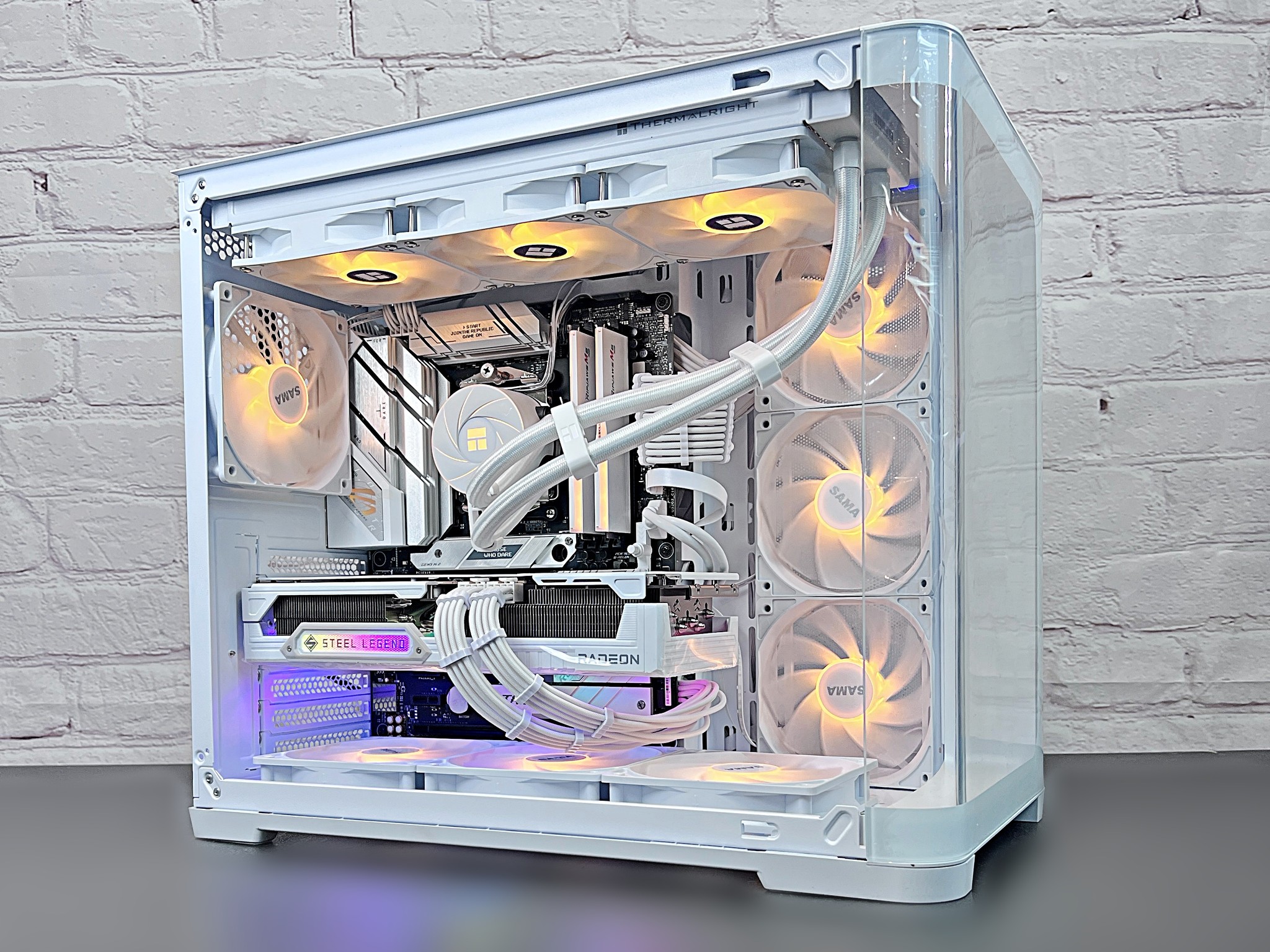RX 9070 XT Ryzen 7800X3D 32GB DDR5 2TB M.2 Win 11 Pro Gaming PC