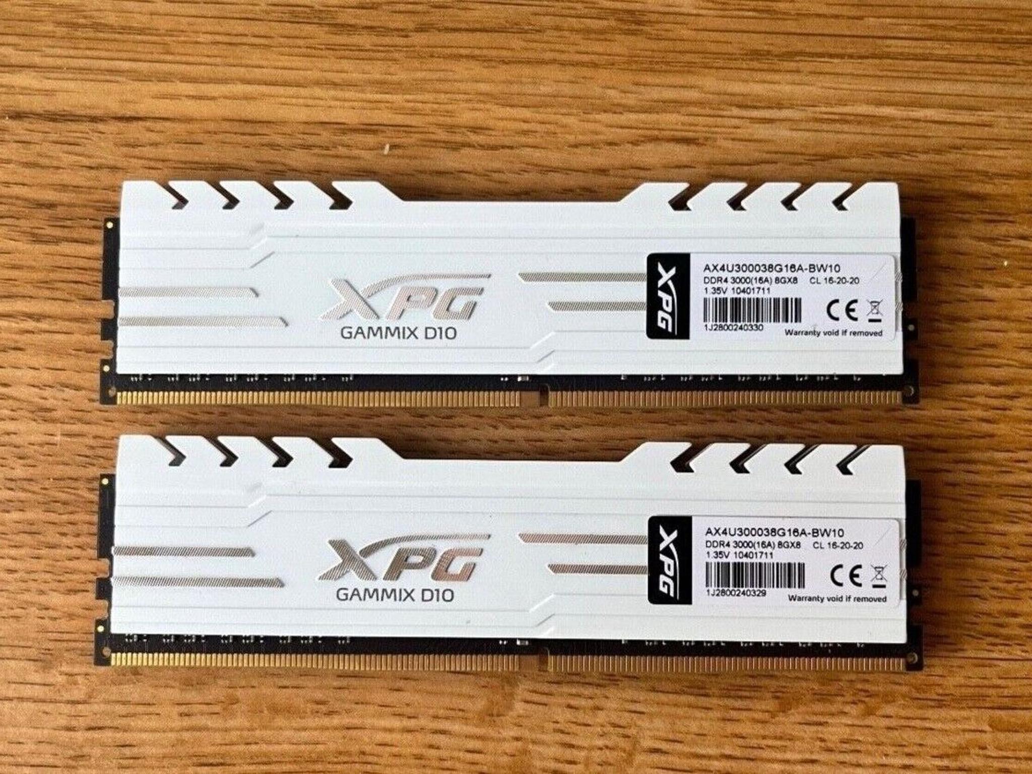 XPG 16GB (2x8GB) DDR4 3000MHz Desktop Memory