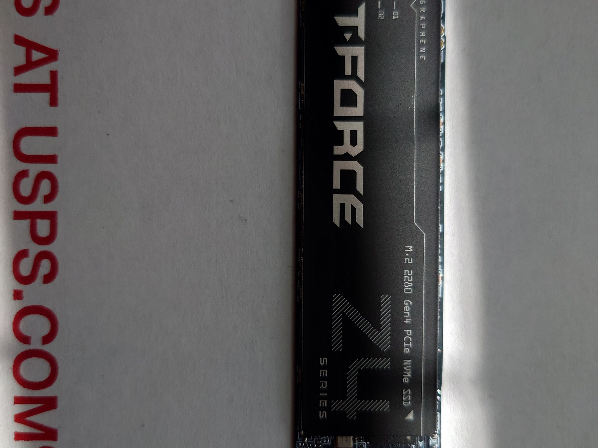 Team Group T-Force Z44A7Q M.2 2280 1TB PCIe Gen 4.0x4  NVMe SSD