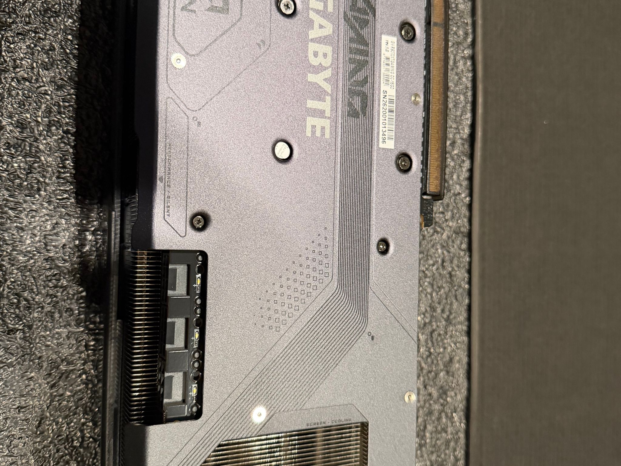 GIGABYTE RX 9070 XT GAMING OC 16G