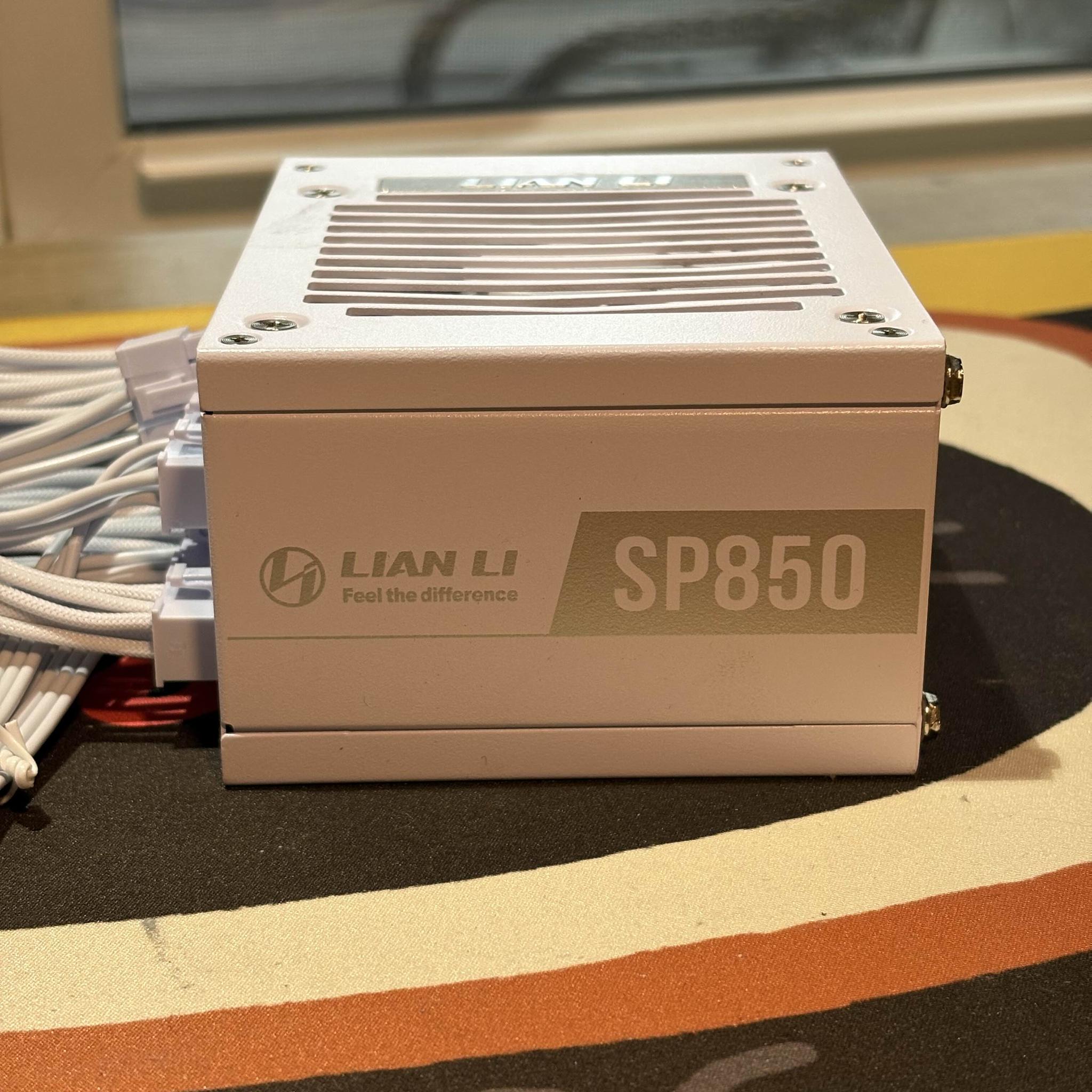 Lian Li SP850W Gold Fully Modular (White)
