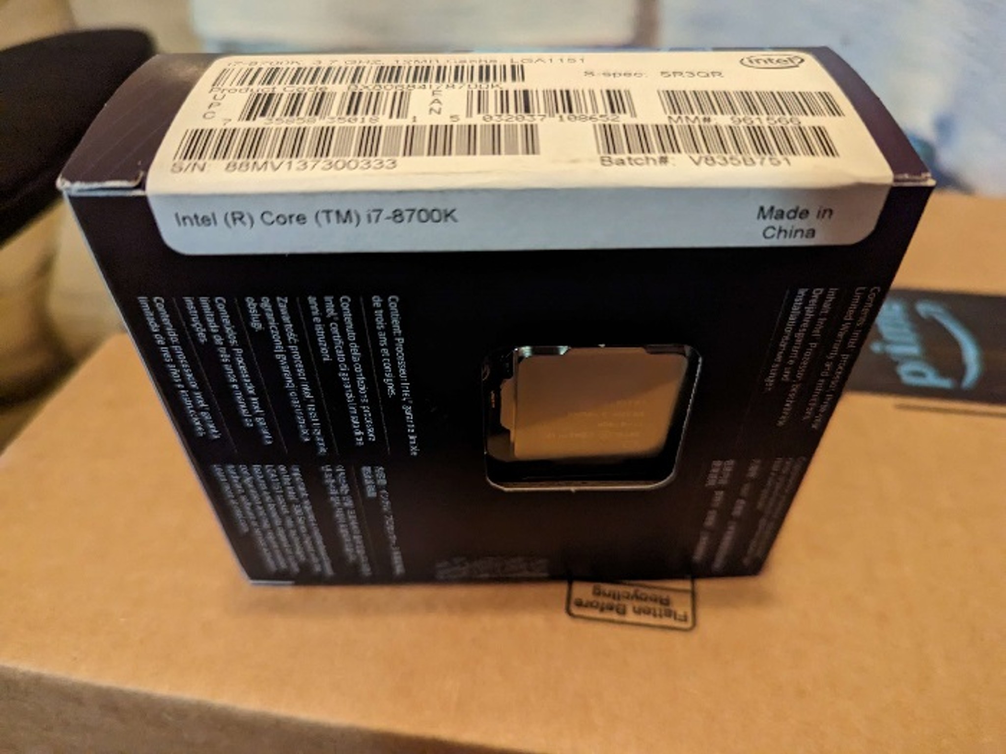 BNIB Intel 8700k