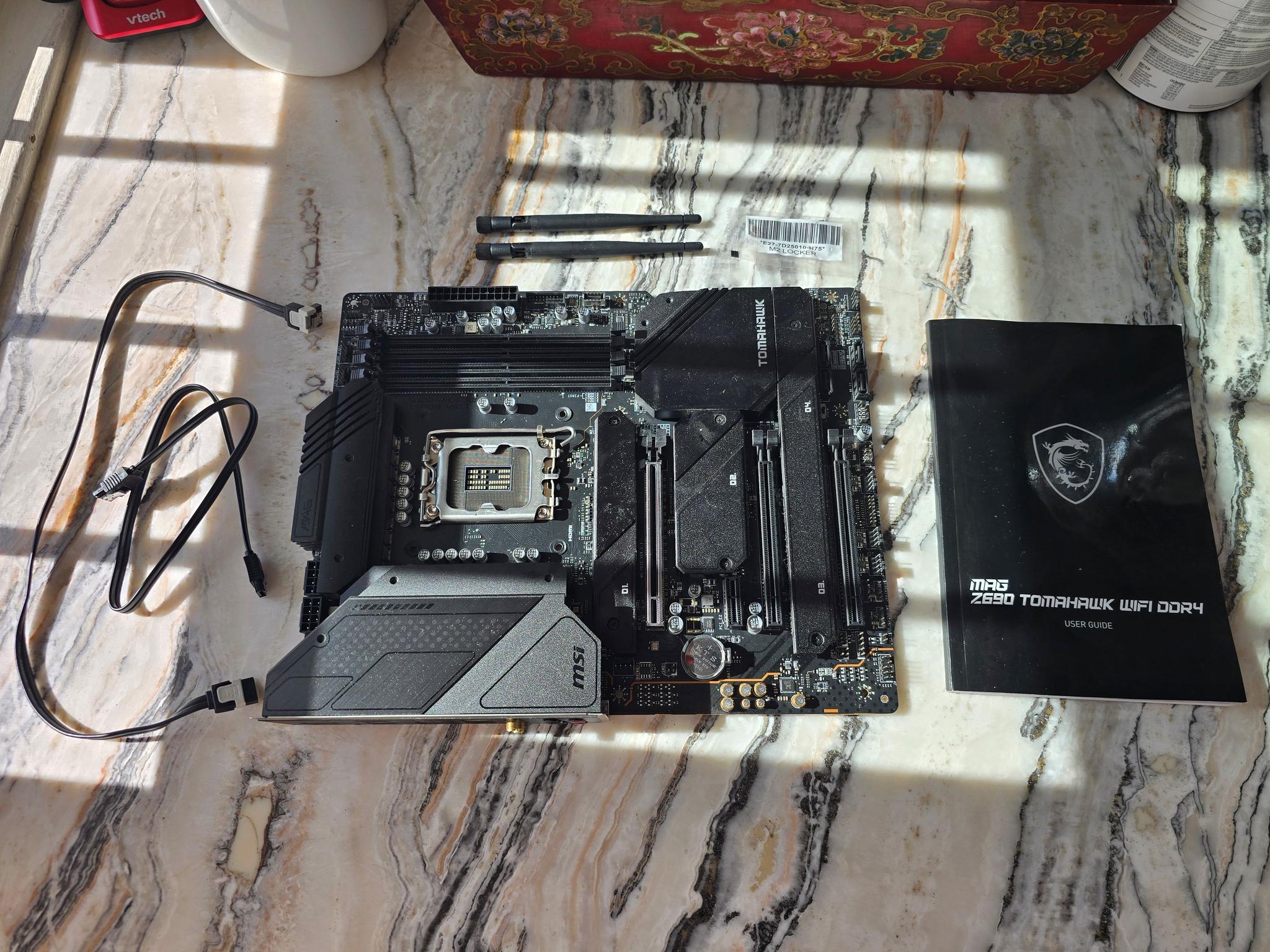 Used MSI MAG Z690 Tomahawk WiFi DDR4 Gaming Motherboard