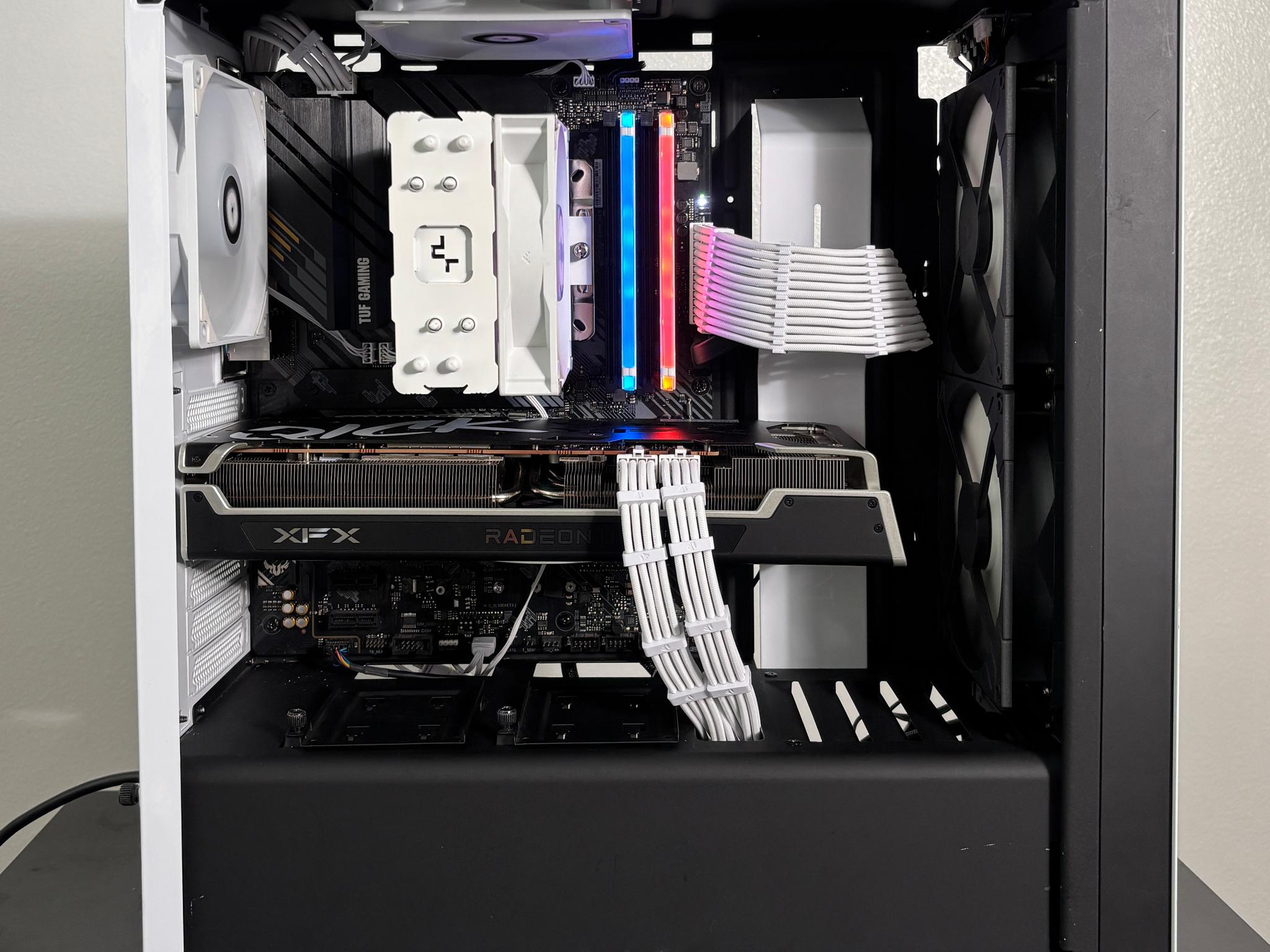 Mid-Tier Gaming PC | 5 3600x | 6750XT 12GB