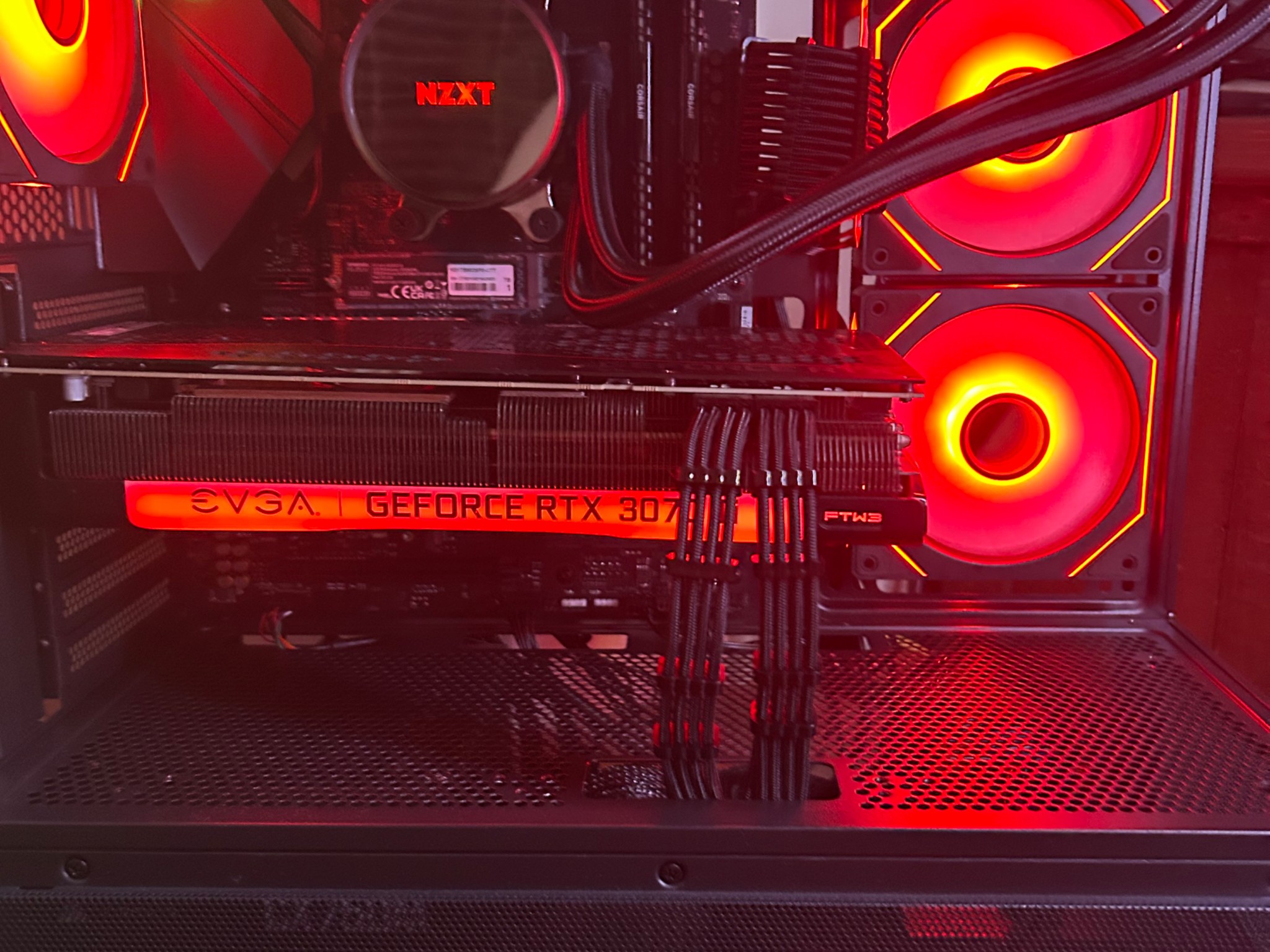 EVGA 3070TI | Ryzen 9 5950x | Black 1440p gaming PC