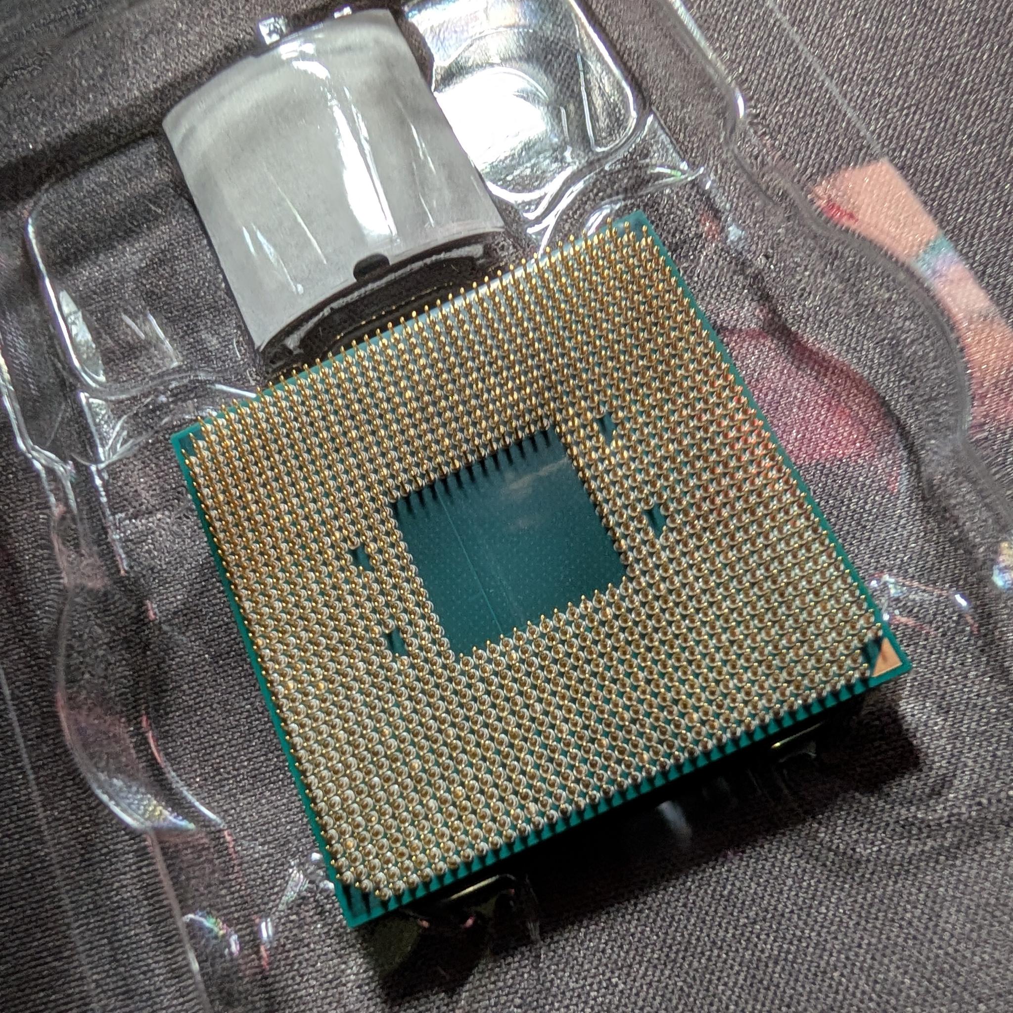 AMD Ryzen 7 5800X3D