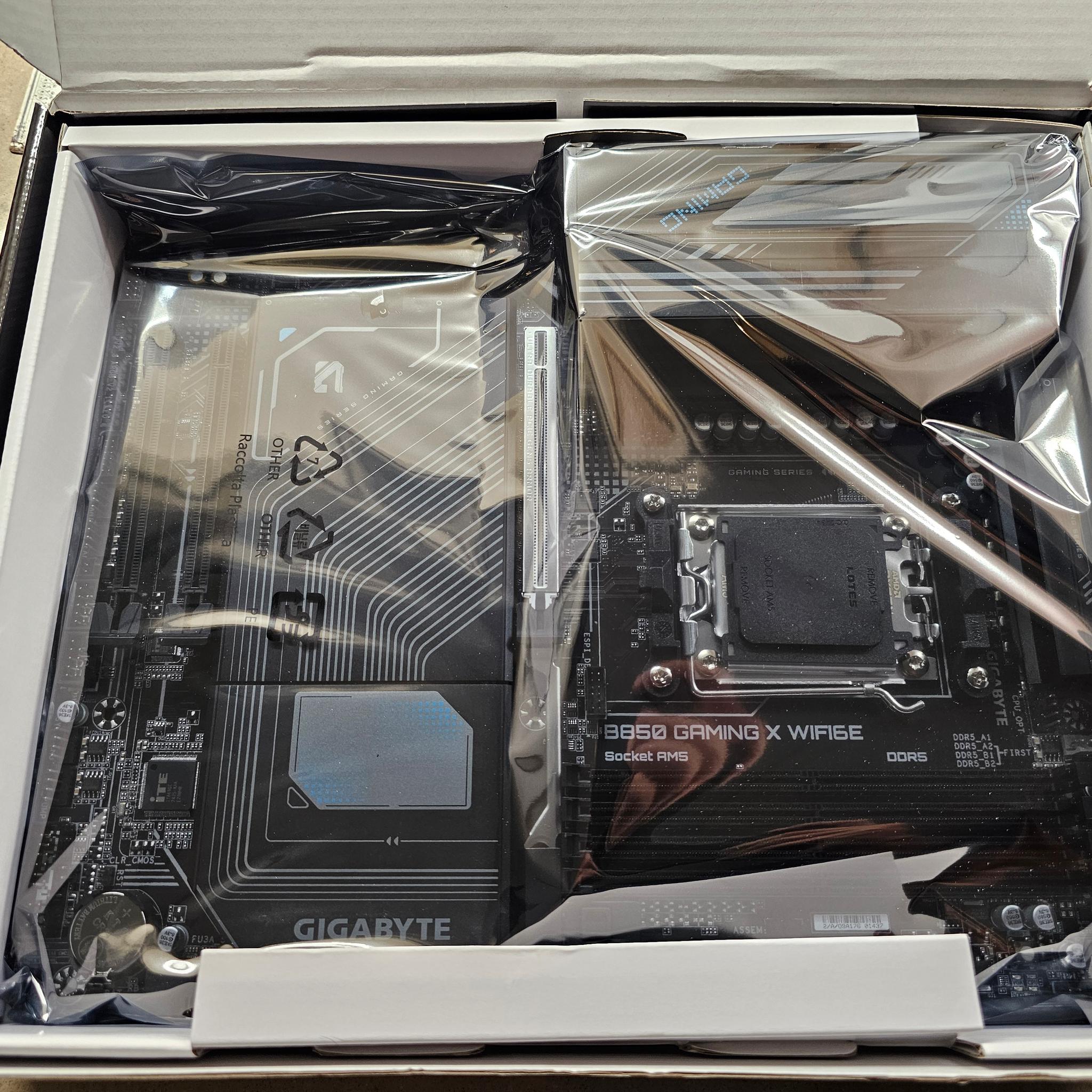 Gigabyte B850 Gaming X WIFI6E