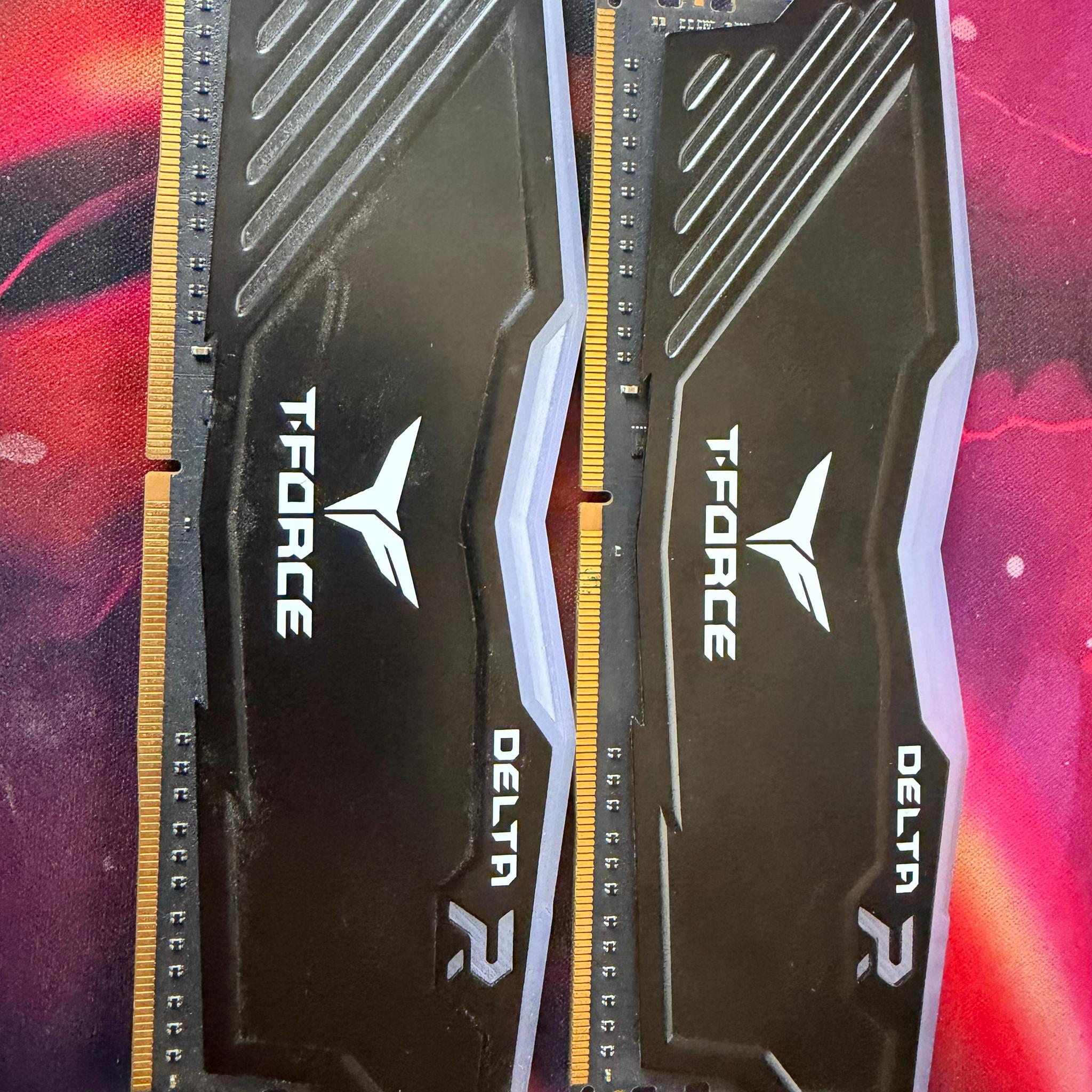 TeamGroup T-Force 32 GB (2x 16 GB) DDR4 3600 MHz