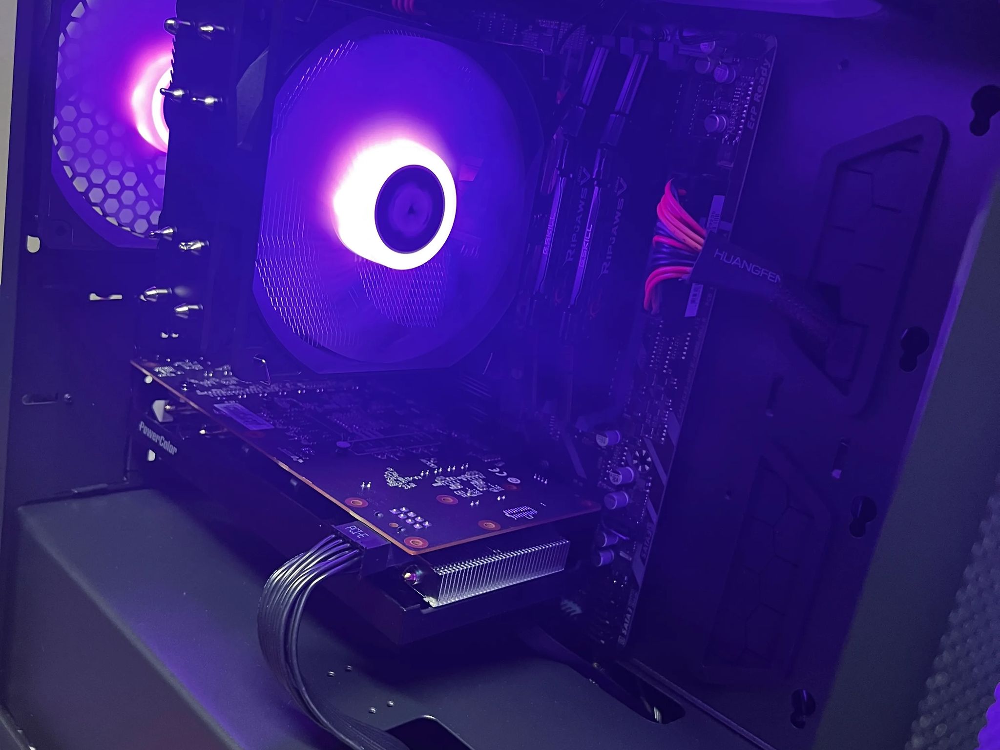 Gladius || Ryzen 5 3600 + RX 6600 w/ 1TB NVMe M.2 & 16GB of DDR4 RAM