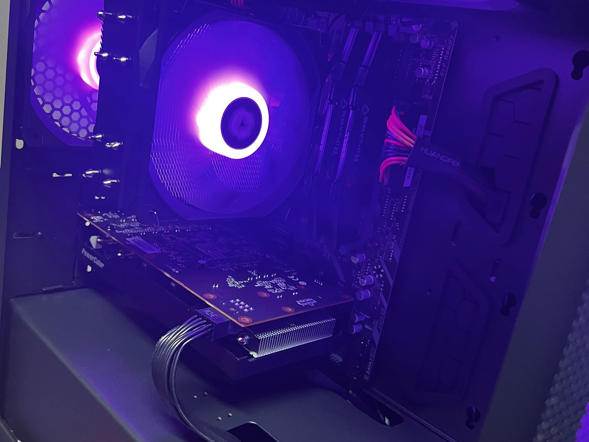 Gladius || Ryzen 5 3600 + RX 6600 w/ 1TB NVMe M.2 & 16GB of DDR4 RAM