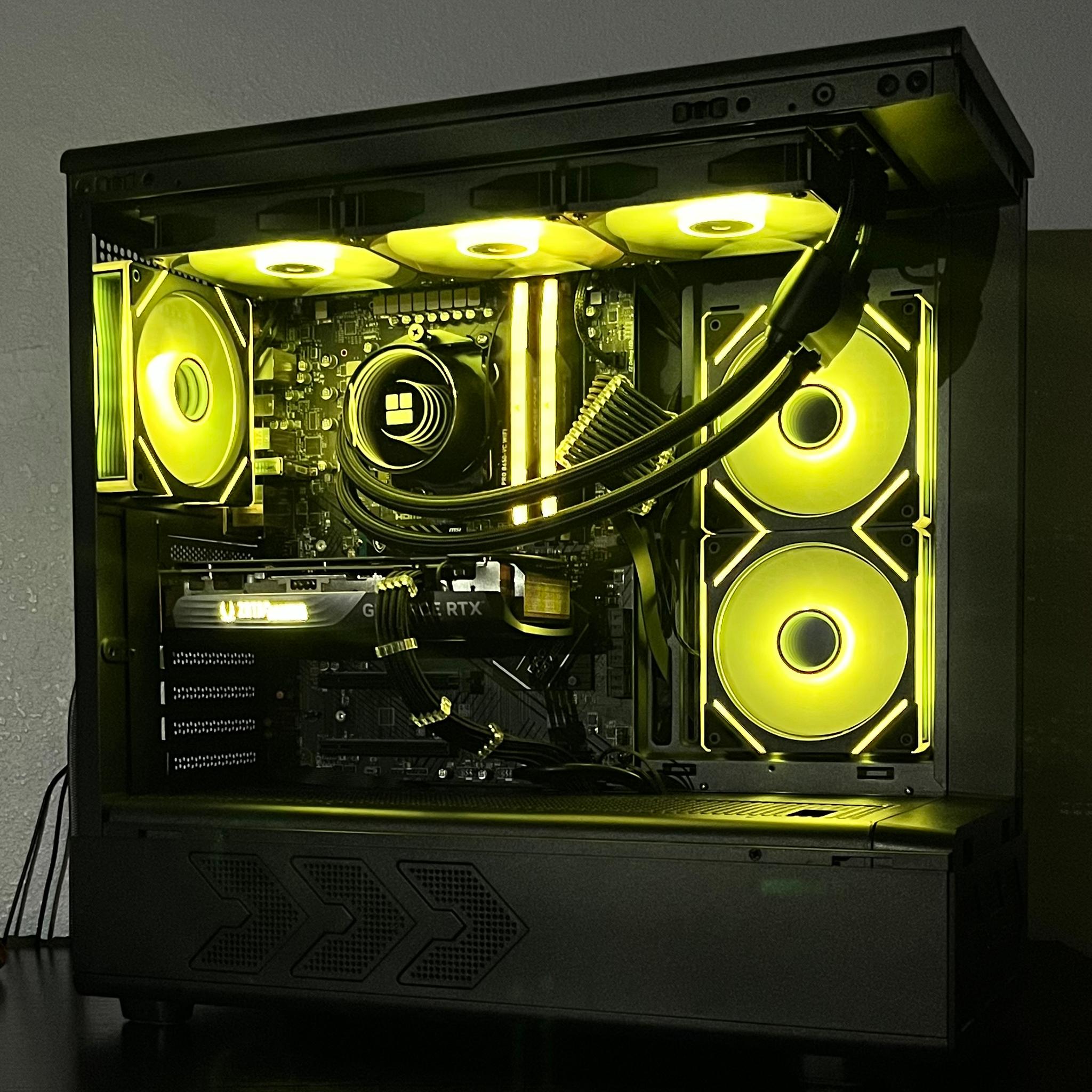 🟦High End Gaming PC⬛️| RTX 4070 OC | Ryzen 7 7700 | 32 GB DDR5 | 1 TB SSD
