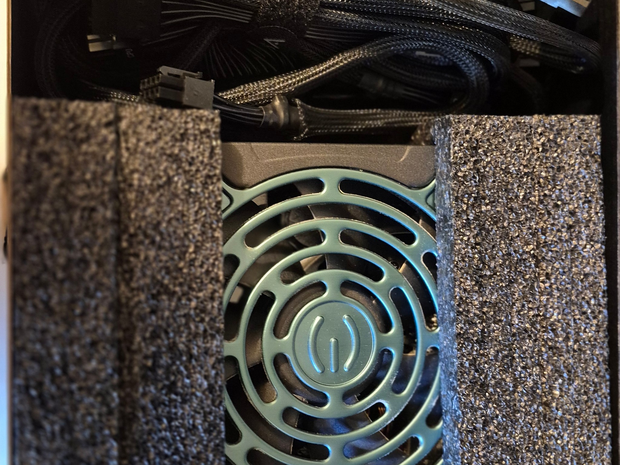 EVGA SuperNova 750w G5 Gold | Fully Modular PSU