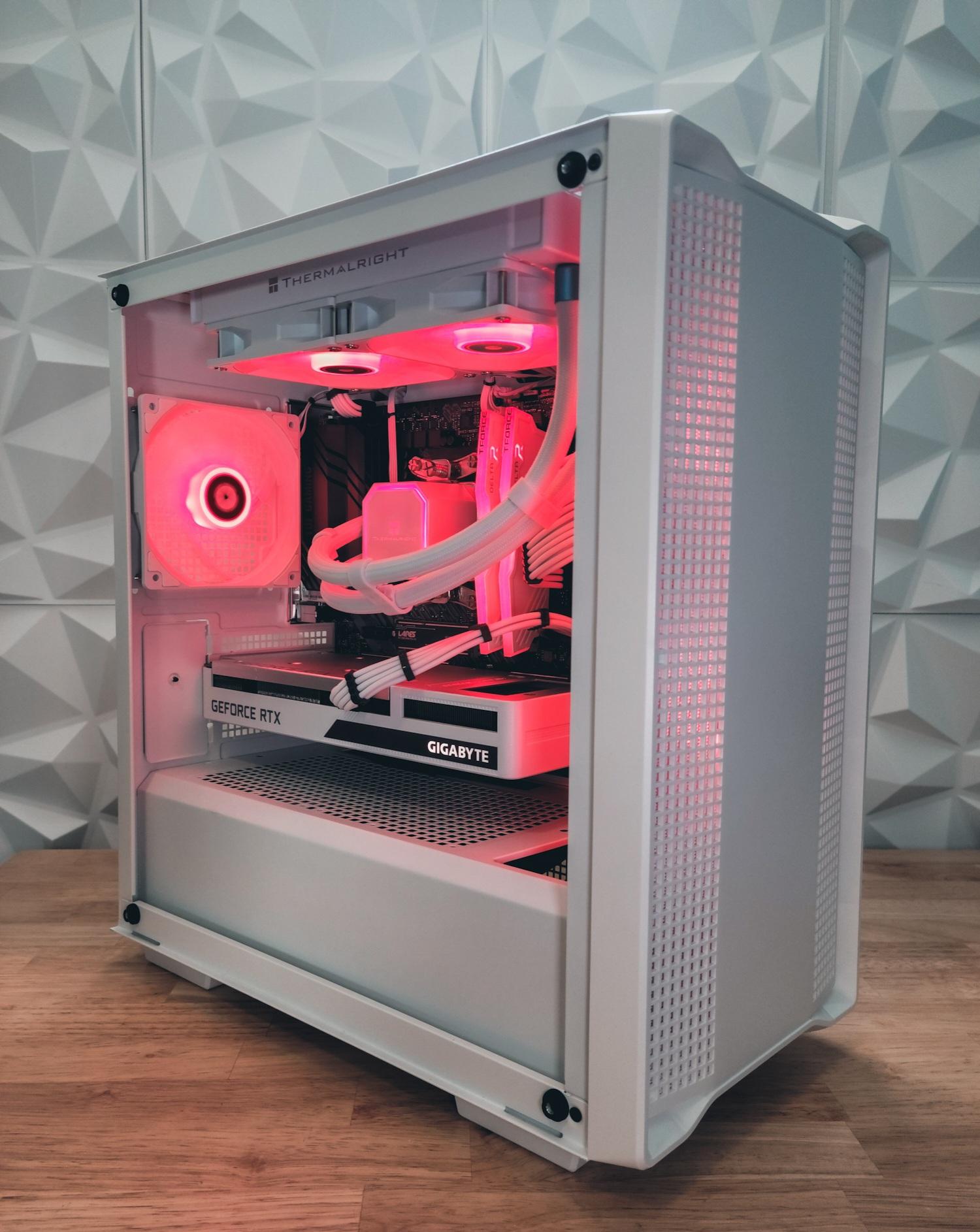 ❄️ArcticRay❄️ Ryzen 5 | RTX 3060 12GB | 32GB Ram | 1TB NVME | ARGB | Win 11 PRO