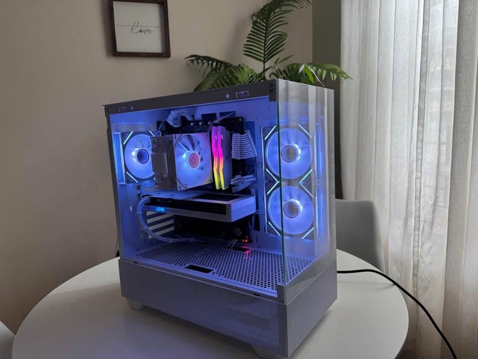 NEW! RTX 5060 DLSS 4.0 Gaming PC w/wifi