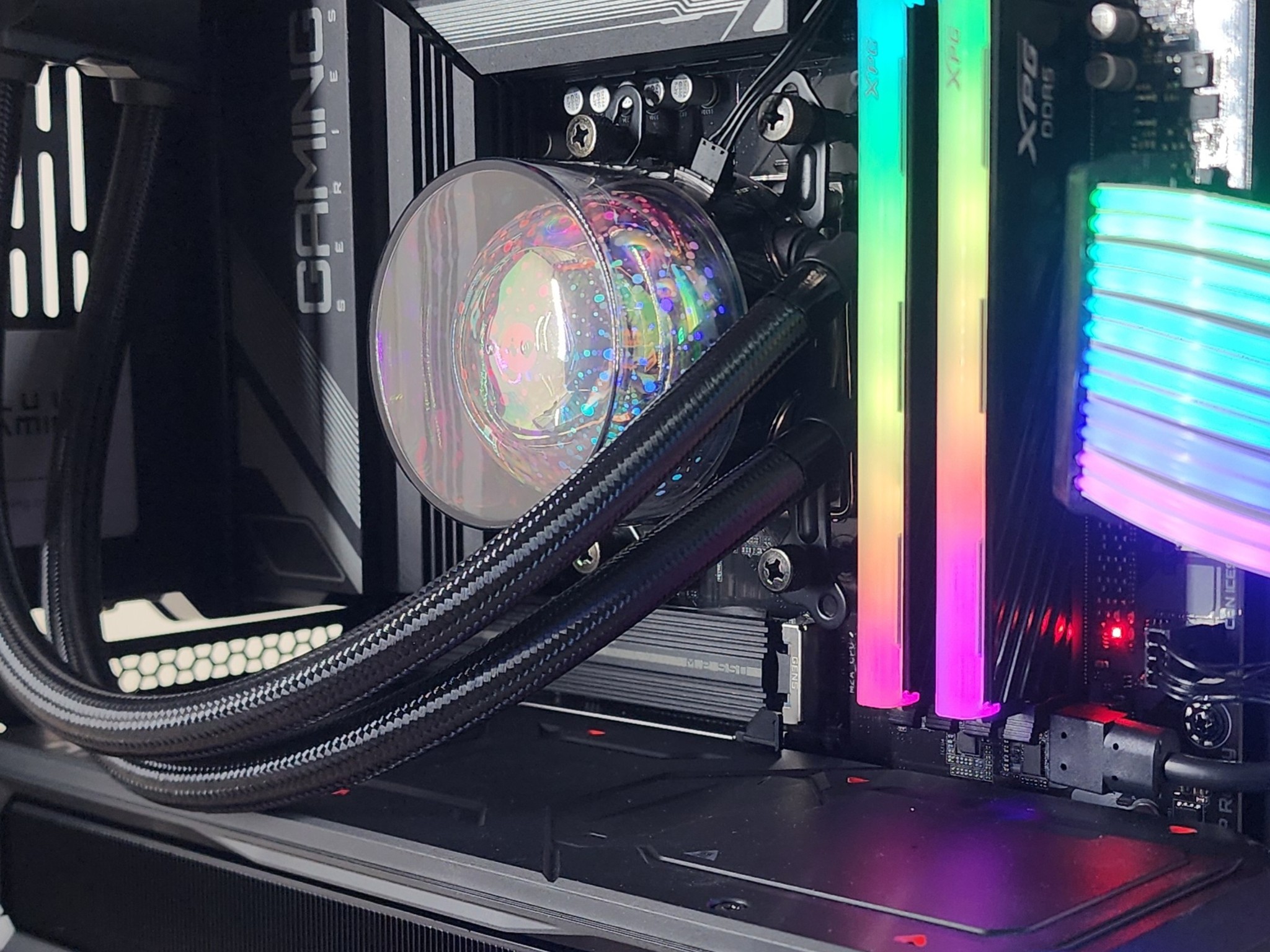 Gaming PC Ryzen 7 9700X 32GB RAM 1TB SSD RX 7900 XT 20GB Windows 11 Computer