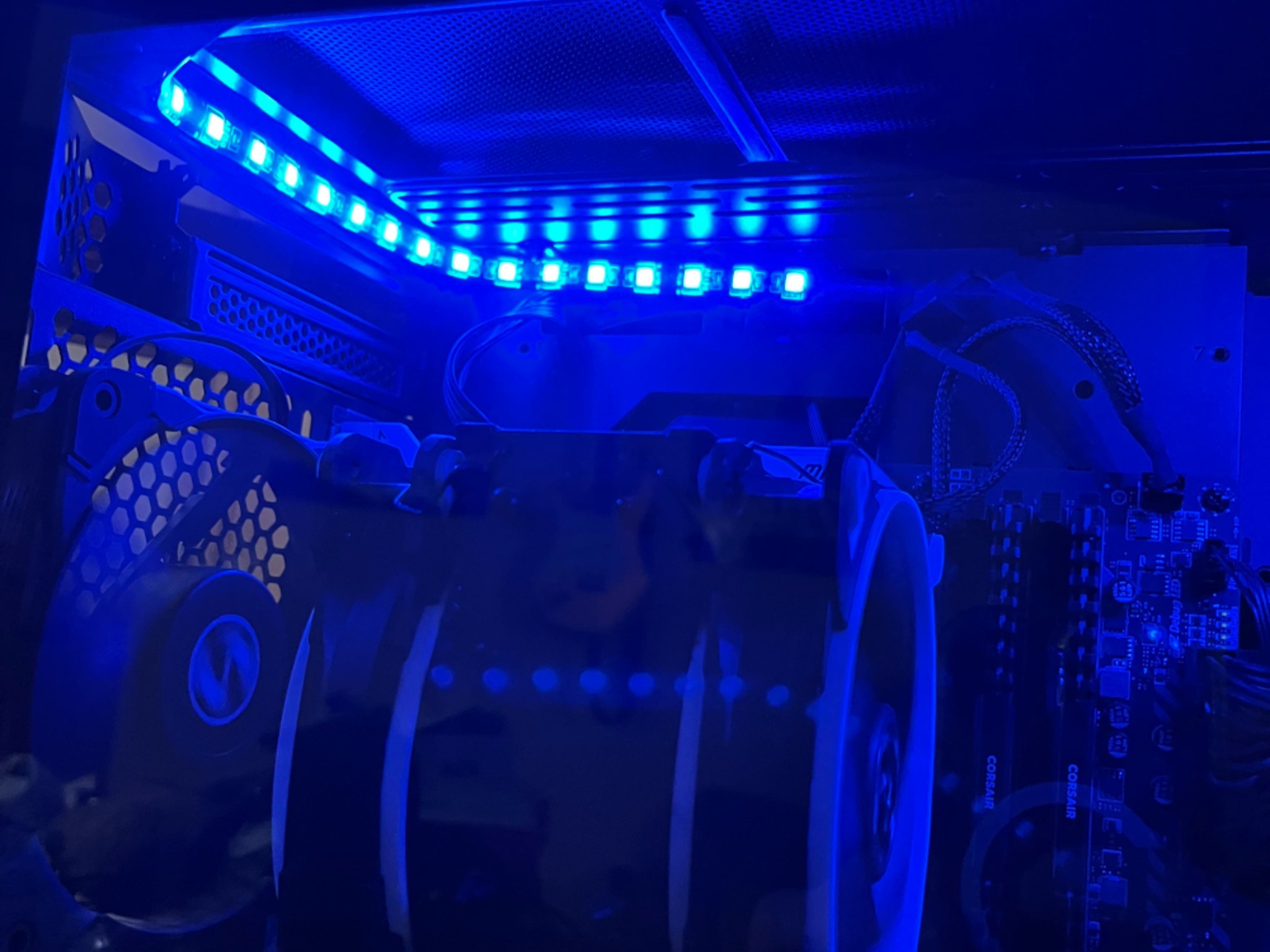 low price! radeon rx6600XT gaming pc