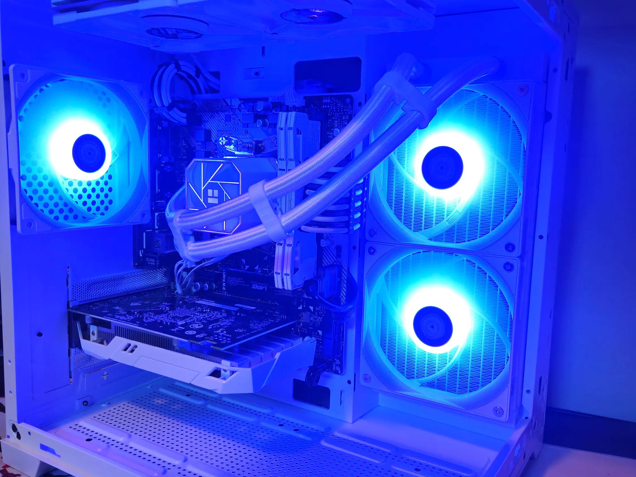 Arctic RIG Ryzen 5 / 16GB / 1TB SSD / RTX 3050