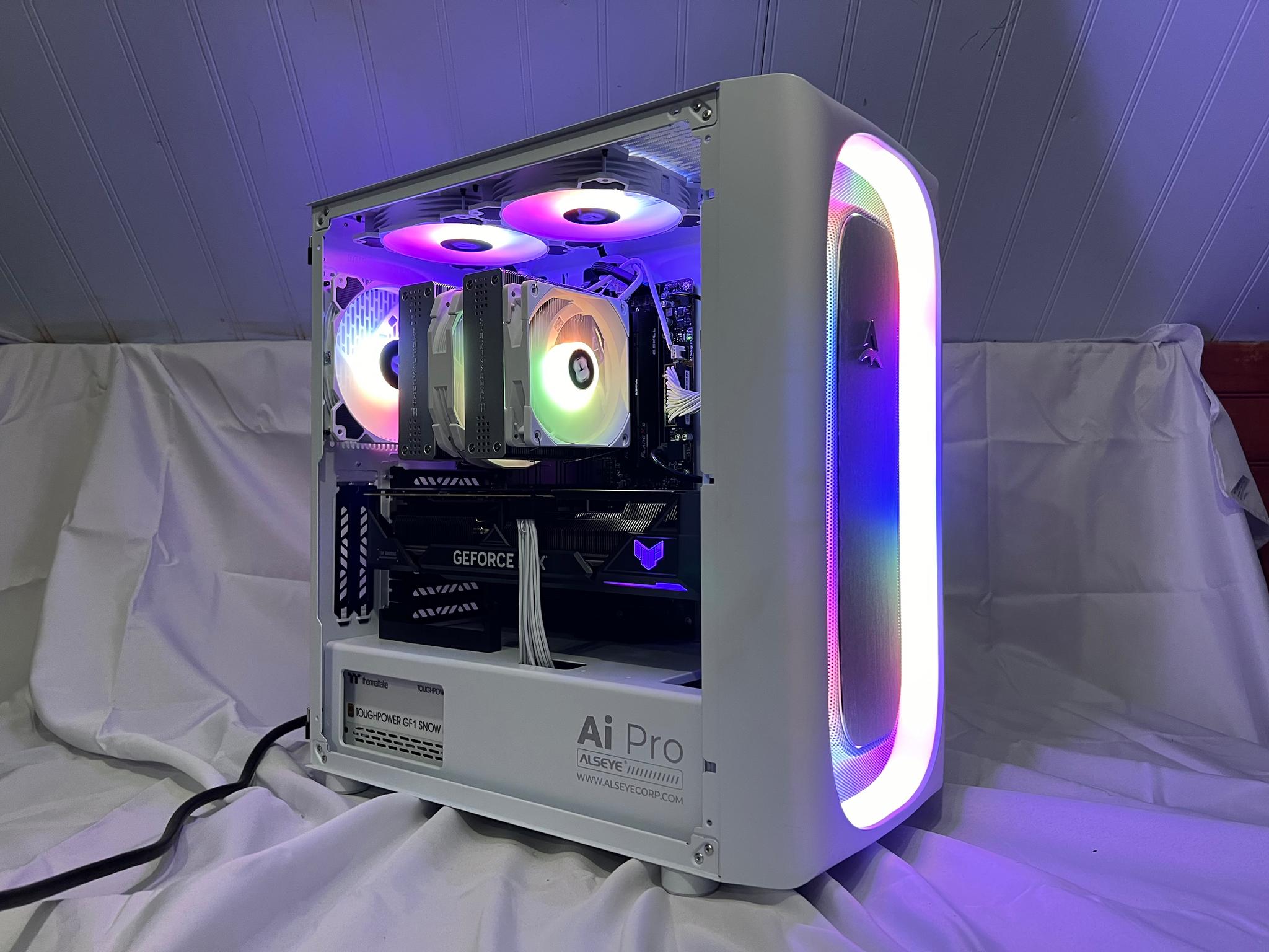 "The Star Stealer" / Ryzen 7 7800x3d, TUF RTX 4080 OC, 5Tb, 32gb ddr5 gaming pc with evga keyboard