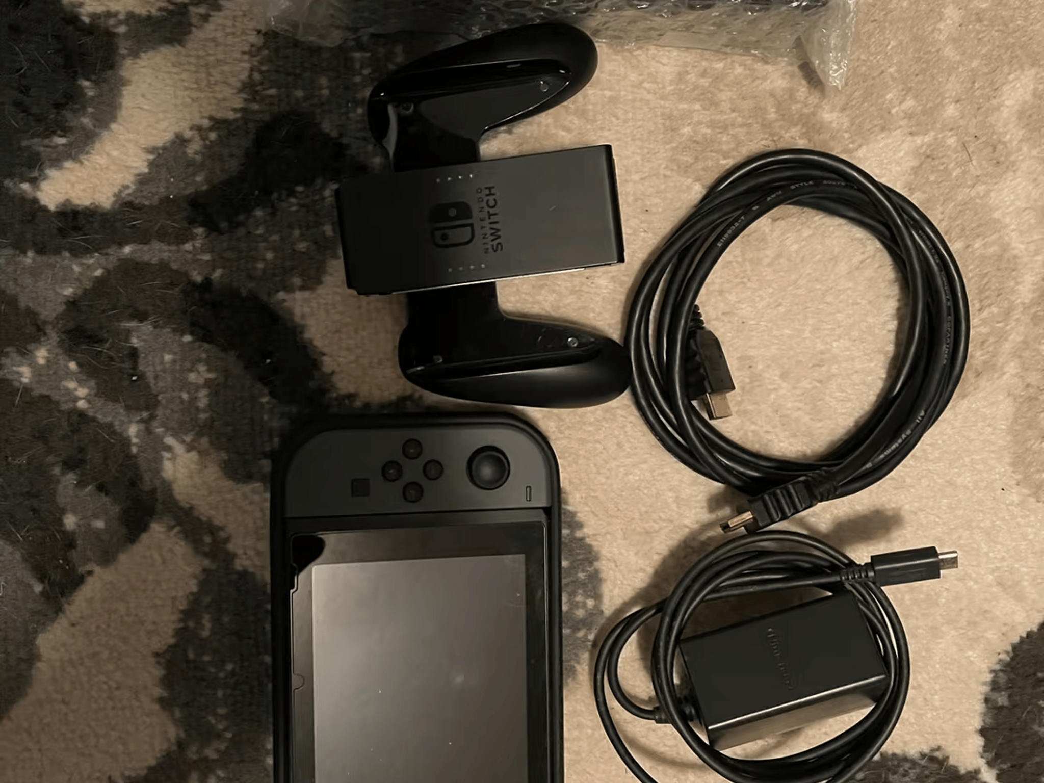 Nintendo Switch Used GRADE A.  This is a really nice Switch better than most I have seen on Ebay!