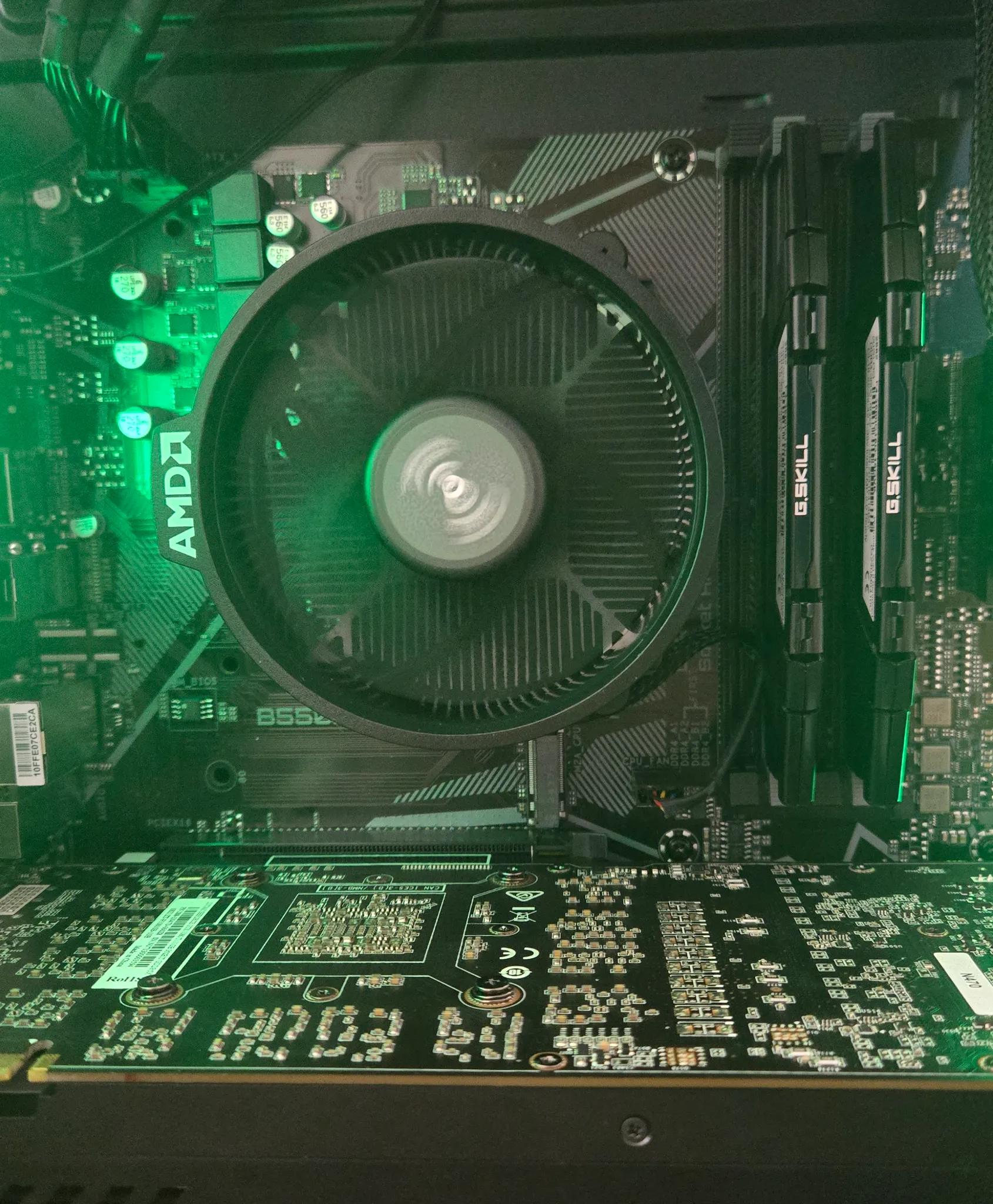 🌌 NEBULA 💫 | Ryzen 5 5500 | GTX 1080 Ti | 16GB DDR4 | NVMe SSD 🔥