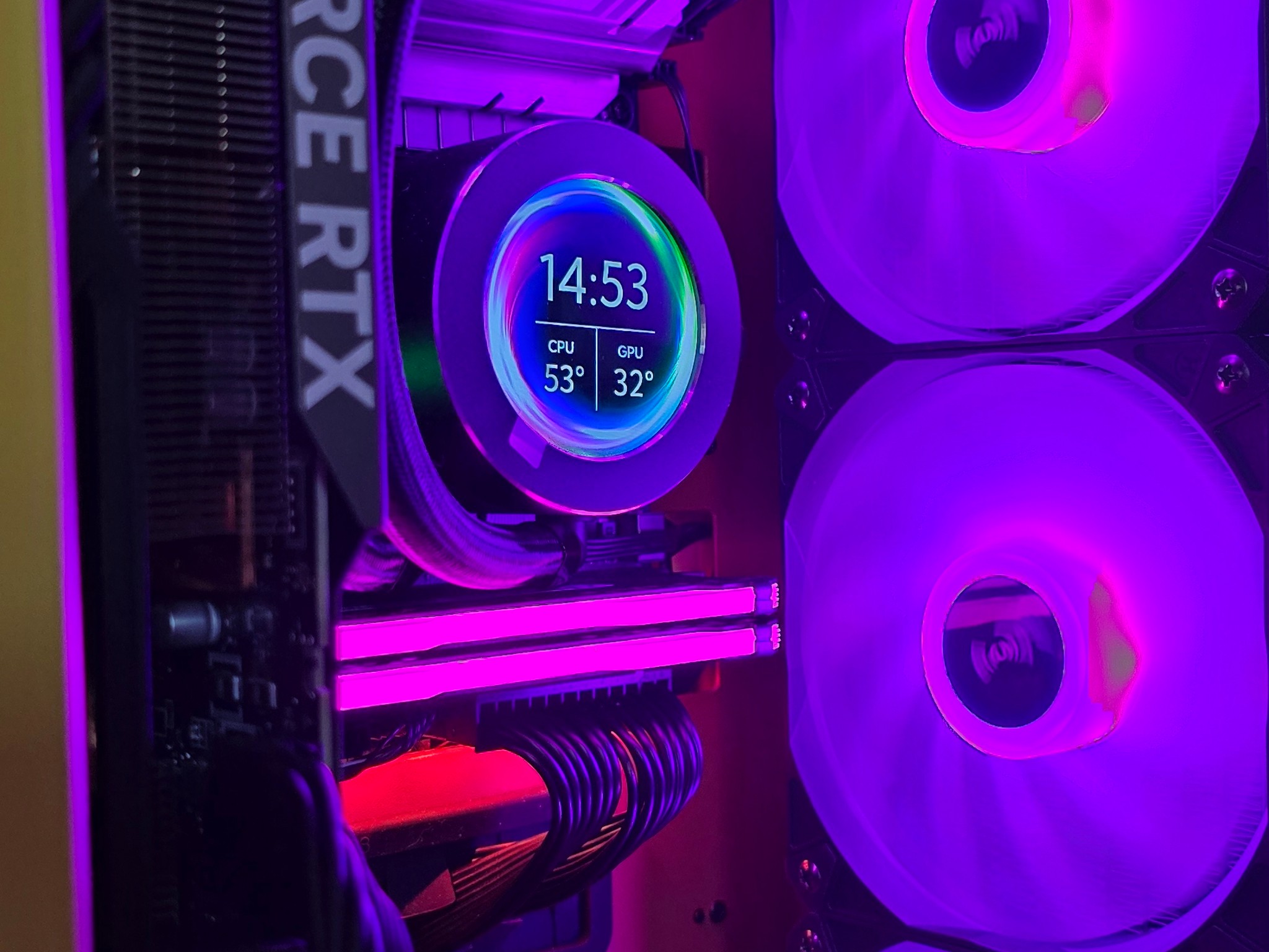 Custom Gaming PC "Helios" - Ryzen 7 5800X | 32GB CORSAIR RAM | RTX 4070 Ti 12GB