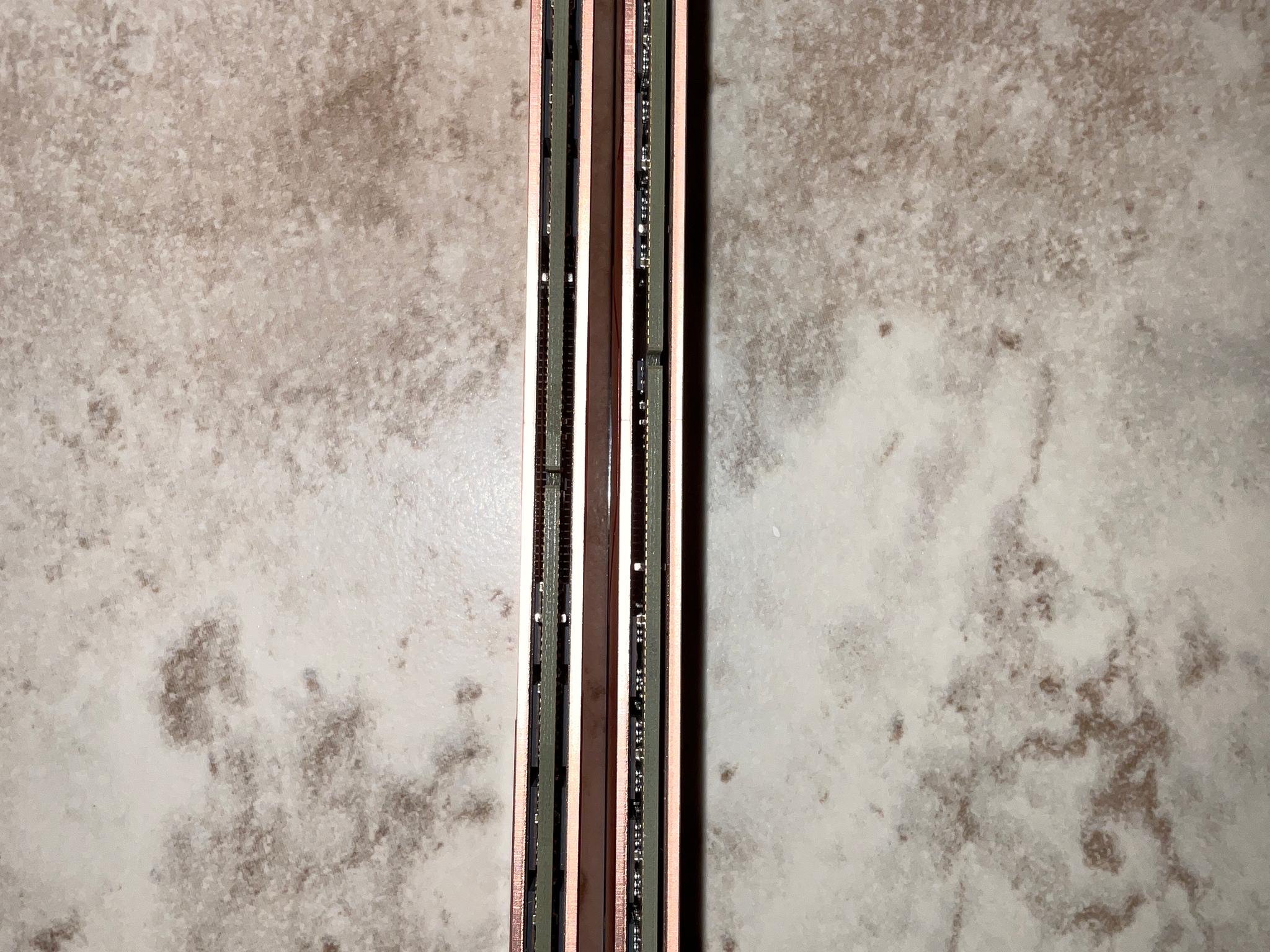 V-Color Skywalker Plus DDR4-4000 64GB (2 x 32) CL18-22-22-42 1.4V